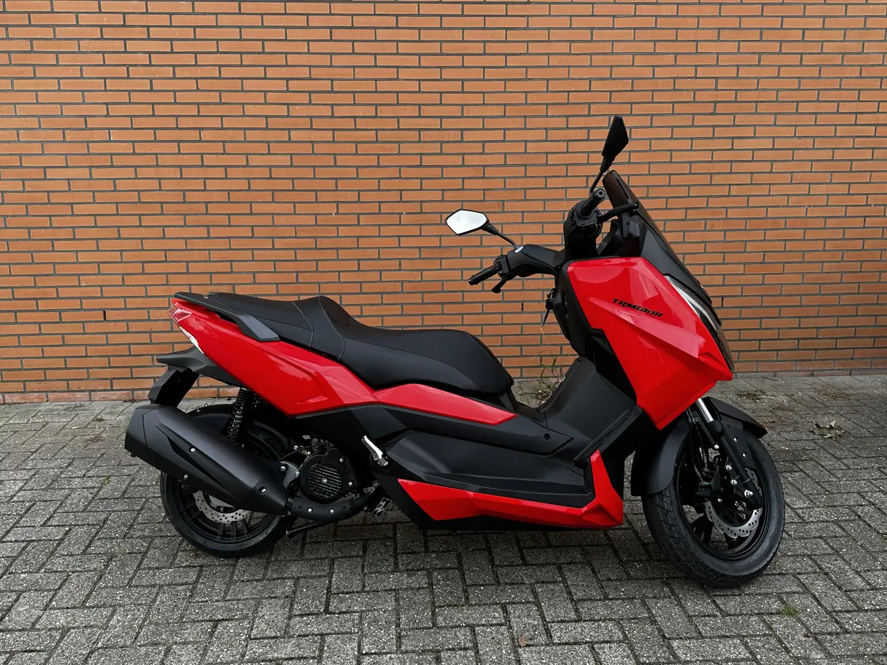 Trmotor