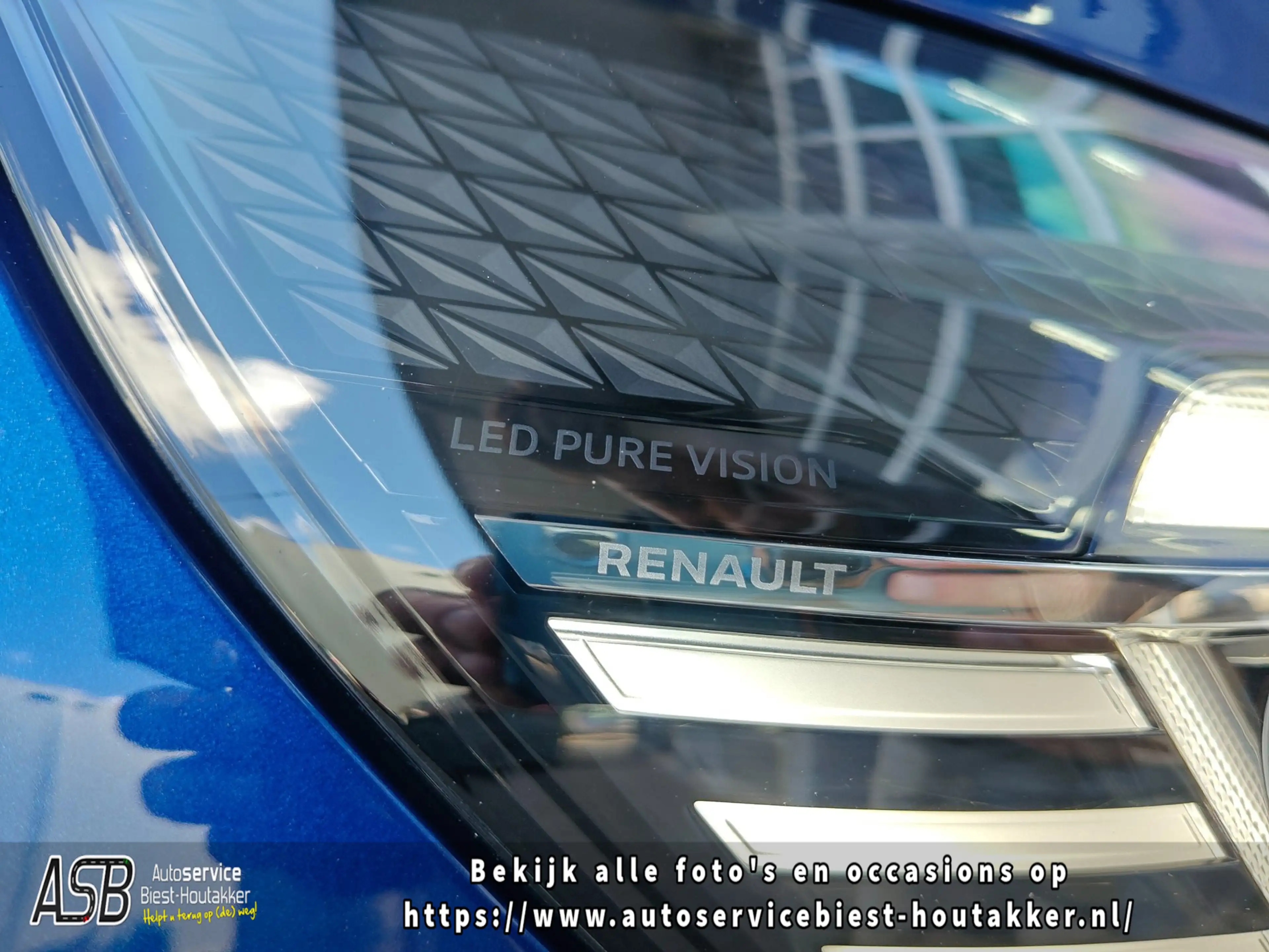 Renault Captur 1.6 E-Tech Plug-in Hybrid 160 Intens | Carplay | K — photo 12