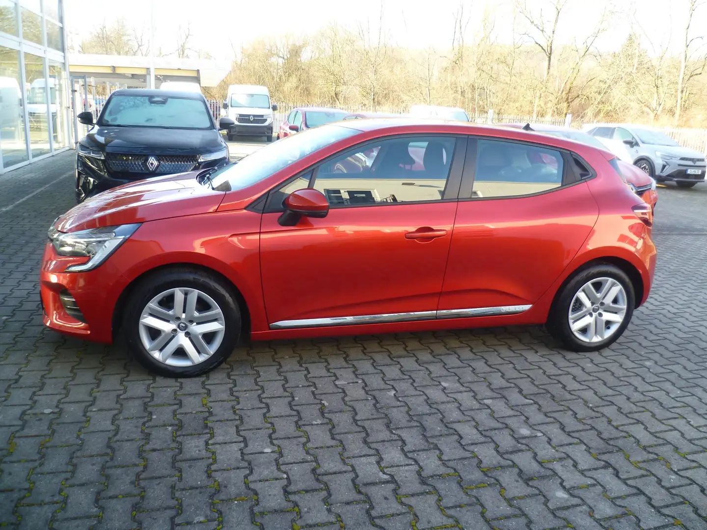 Renault Clio SCe 65 EXPERIENCE Červená - 2