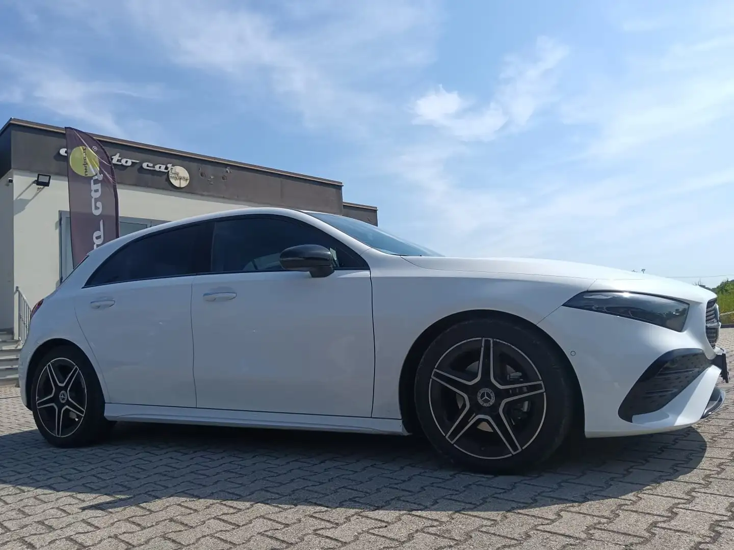 Mercedes-Benz A 200 FACELIFT BENZINA PREMIUM AMG AUTOMATICA Bianco - 1