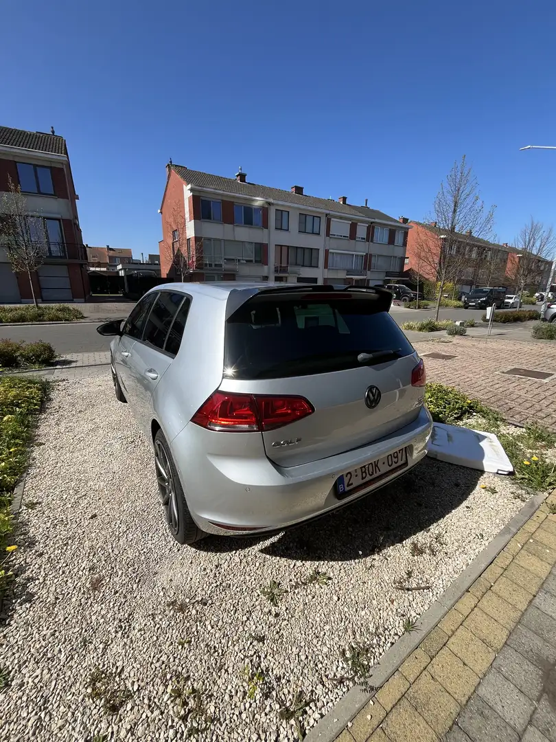 Volkswagen Golf 1.2 TSI BlueMotion Technology Comfortline - 1