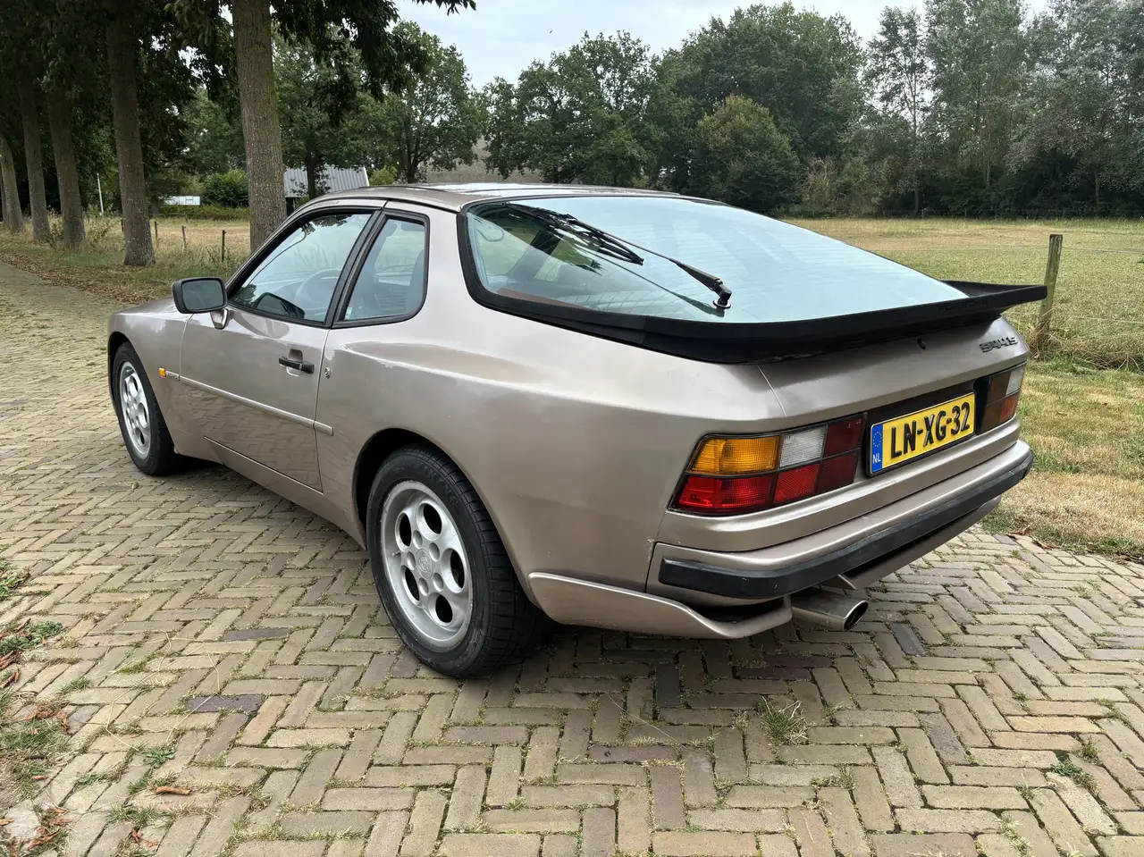 Porsche 944 S, foto 3