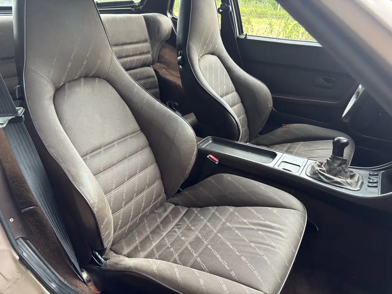 Porsche 944 S, foto 8