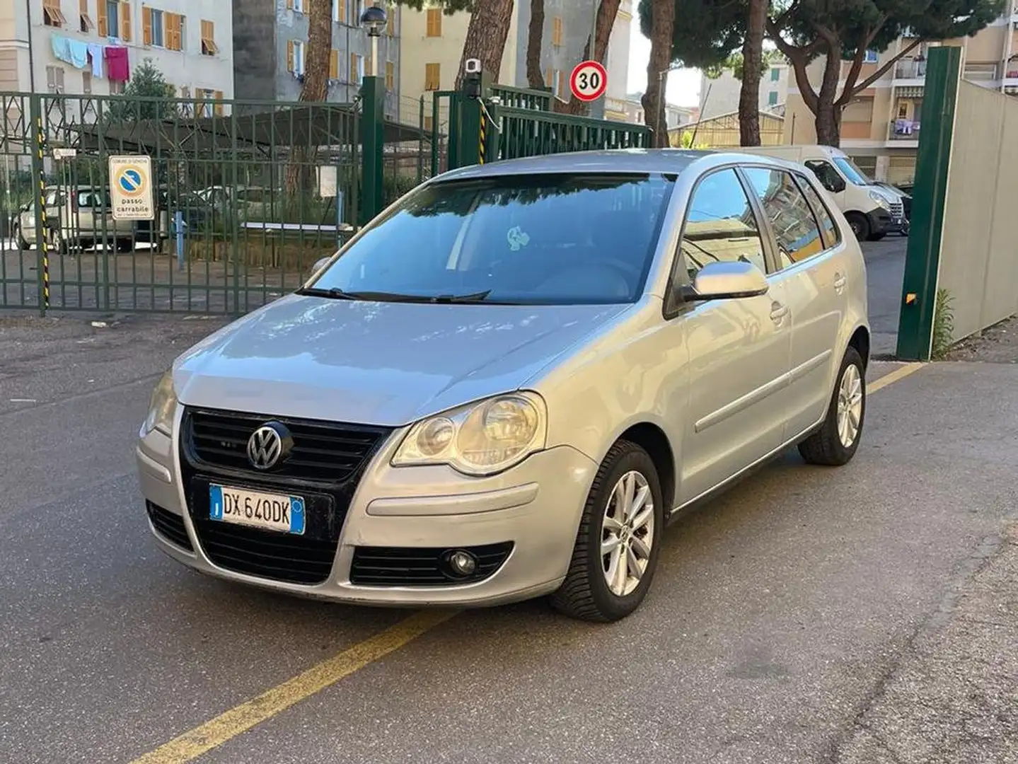 Volkswagen Polo Polo IV 2009 5p 1.4 tdi United dpf - 1