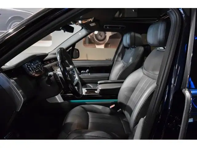 Land Rover Range Rover view 5
