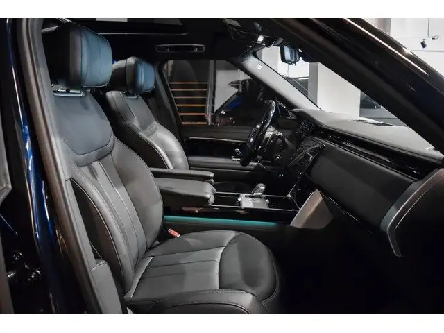 Land Rover Range Rover view 6