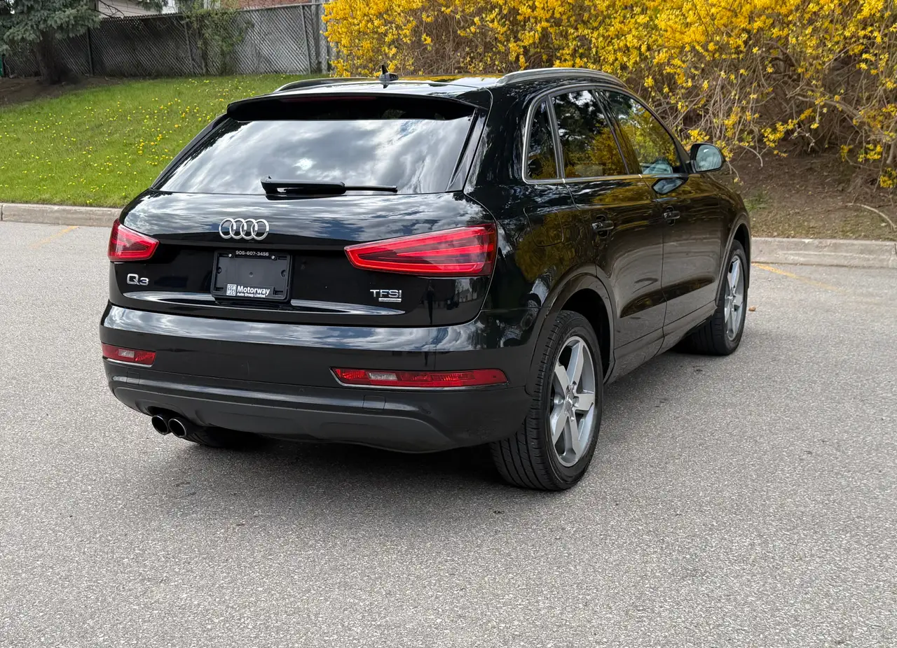 Audi Q3 снимка Audi Q3