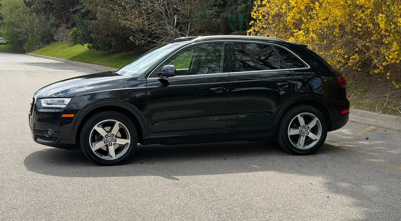 Audi Q3 снимка Audi Q3