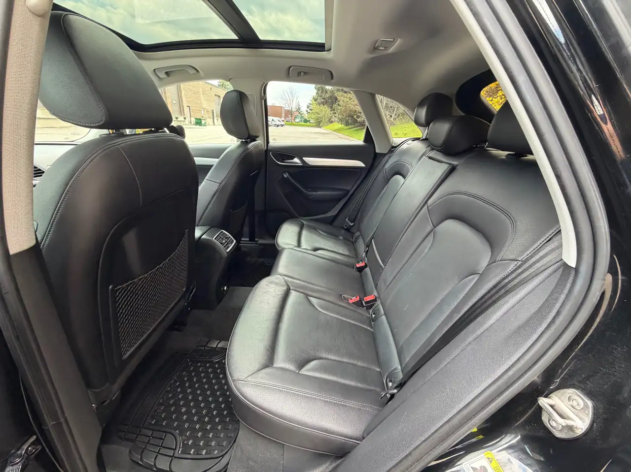 Audi Q3 снимка Audi Q3
