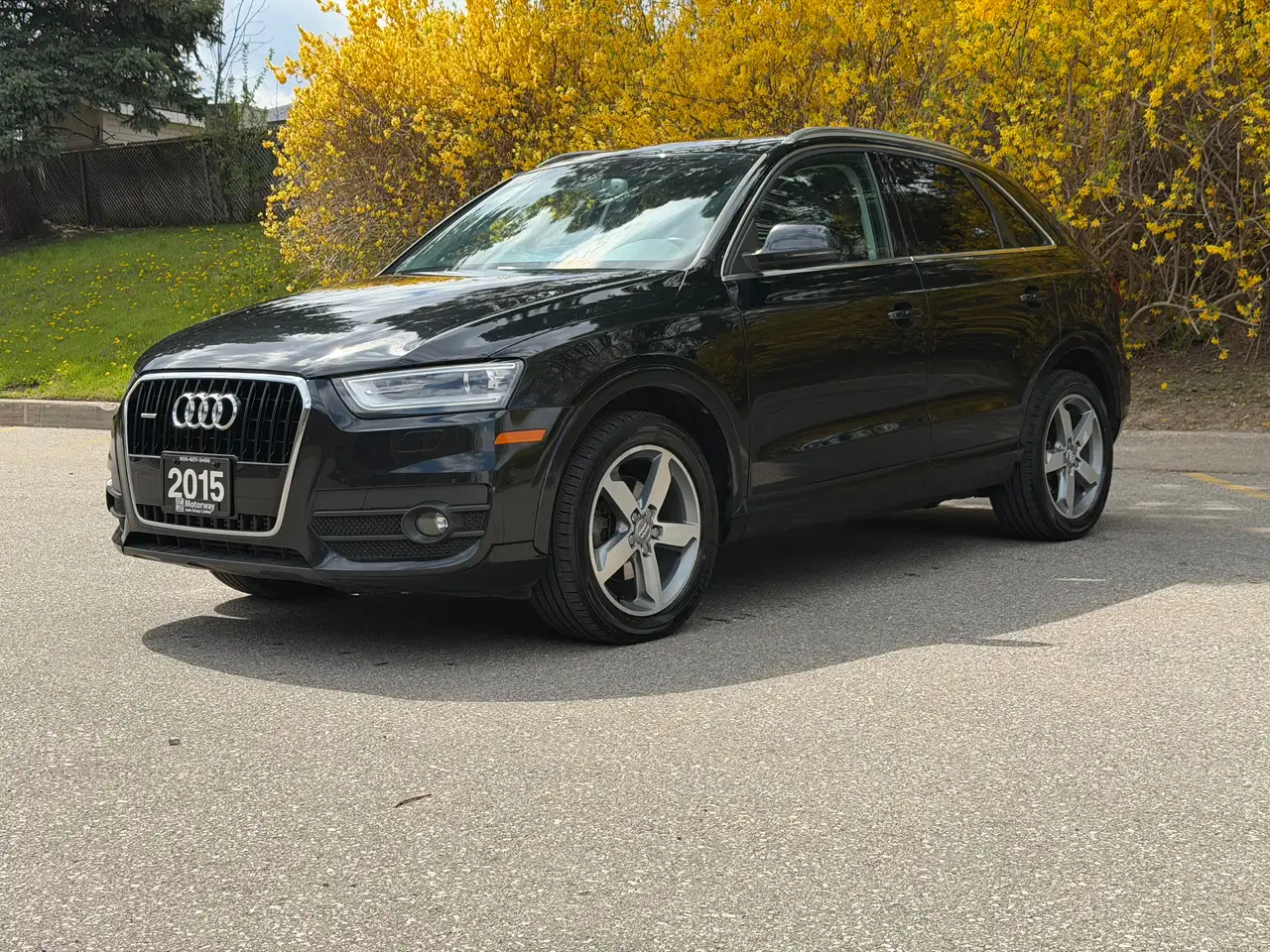 Audi Q3 снимка Audi Q3