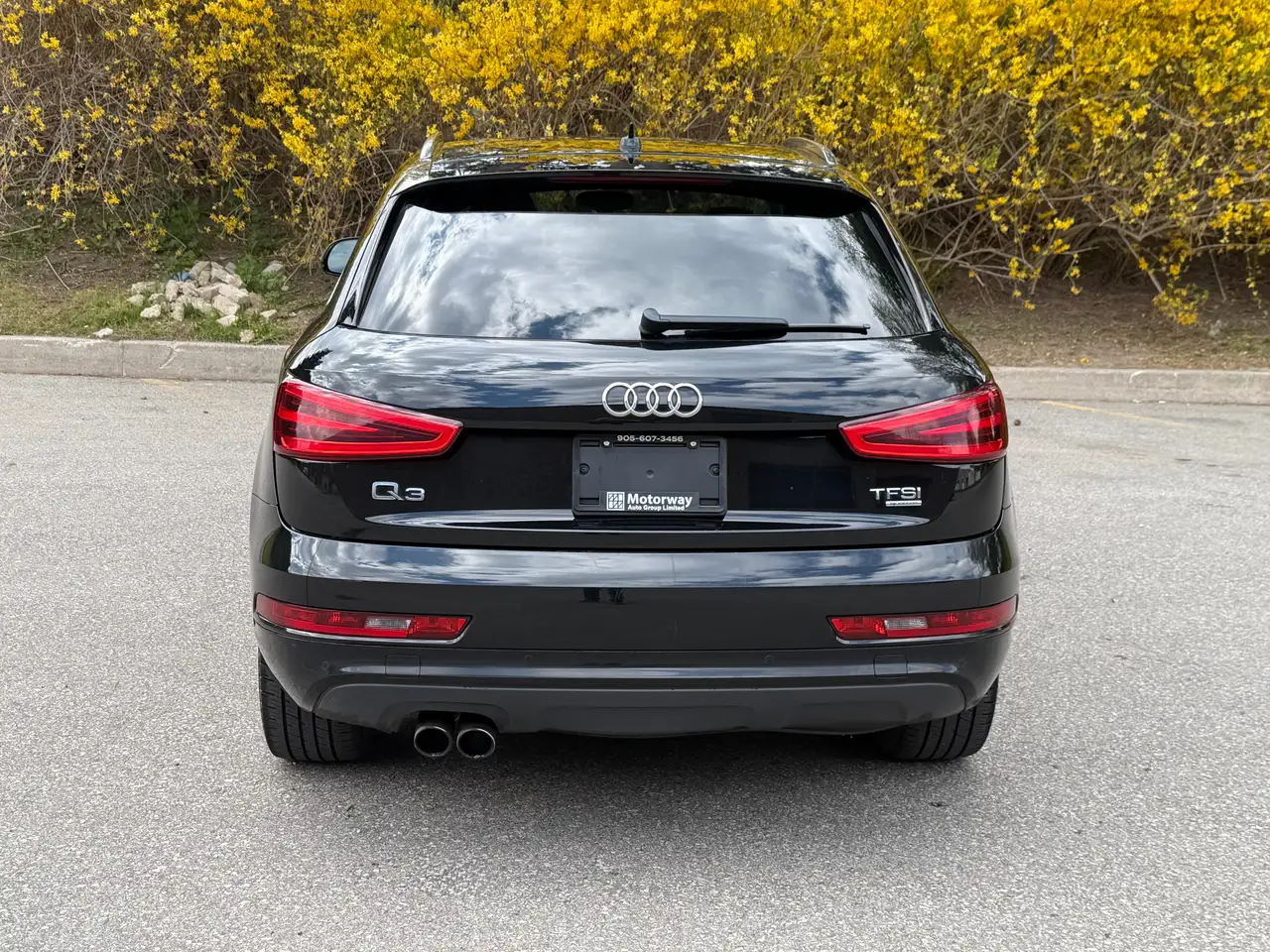 Audi Q3 снимка Audi Q3