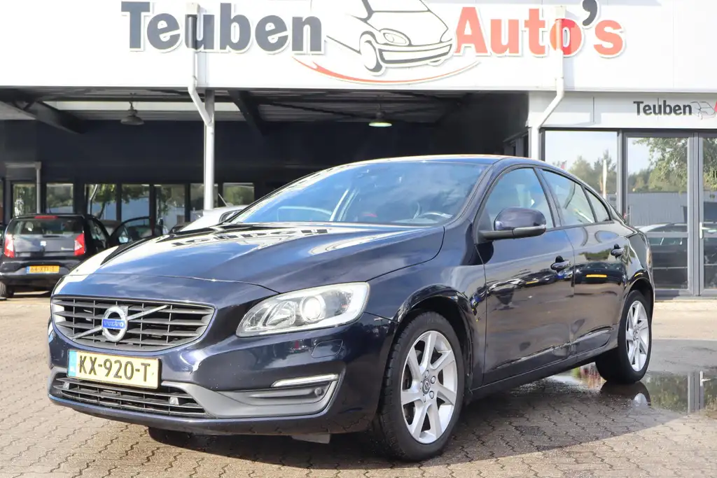 Volvo S60 2015 из Европы — купить под ключ