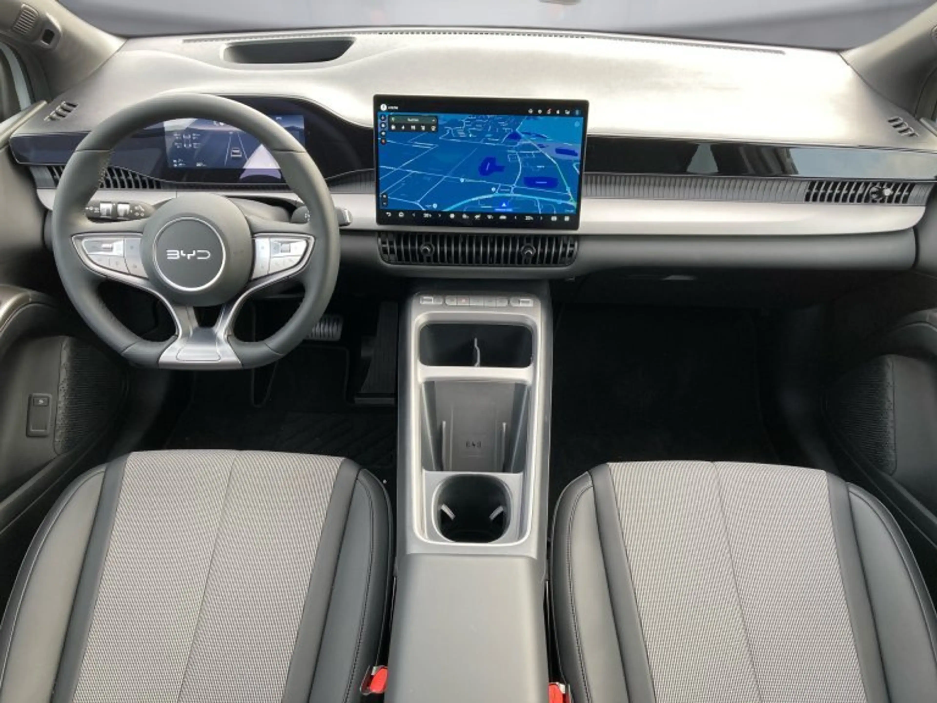BYD Dolphin G DM-i Comfort — photo 9
