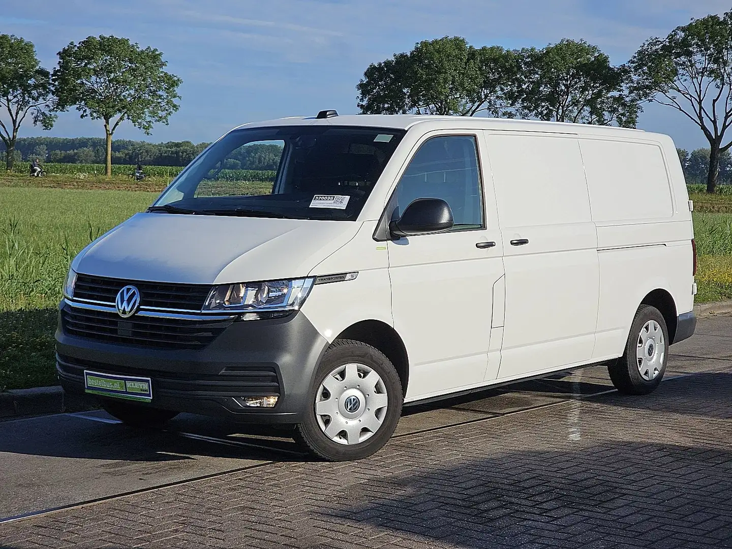 Volkswagen Transporter 2.0 TDI T6.1 L2H1 Deuren AC! Weiß - 2
