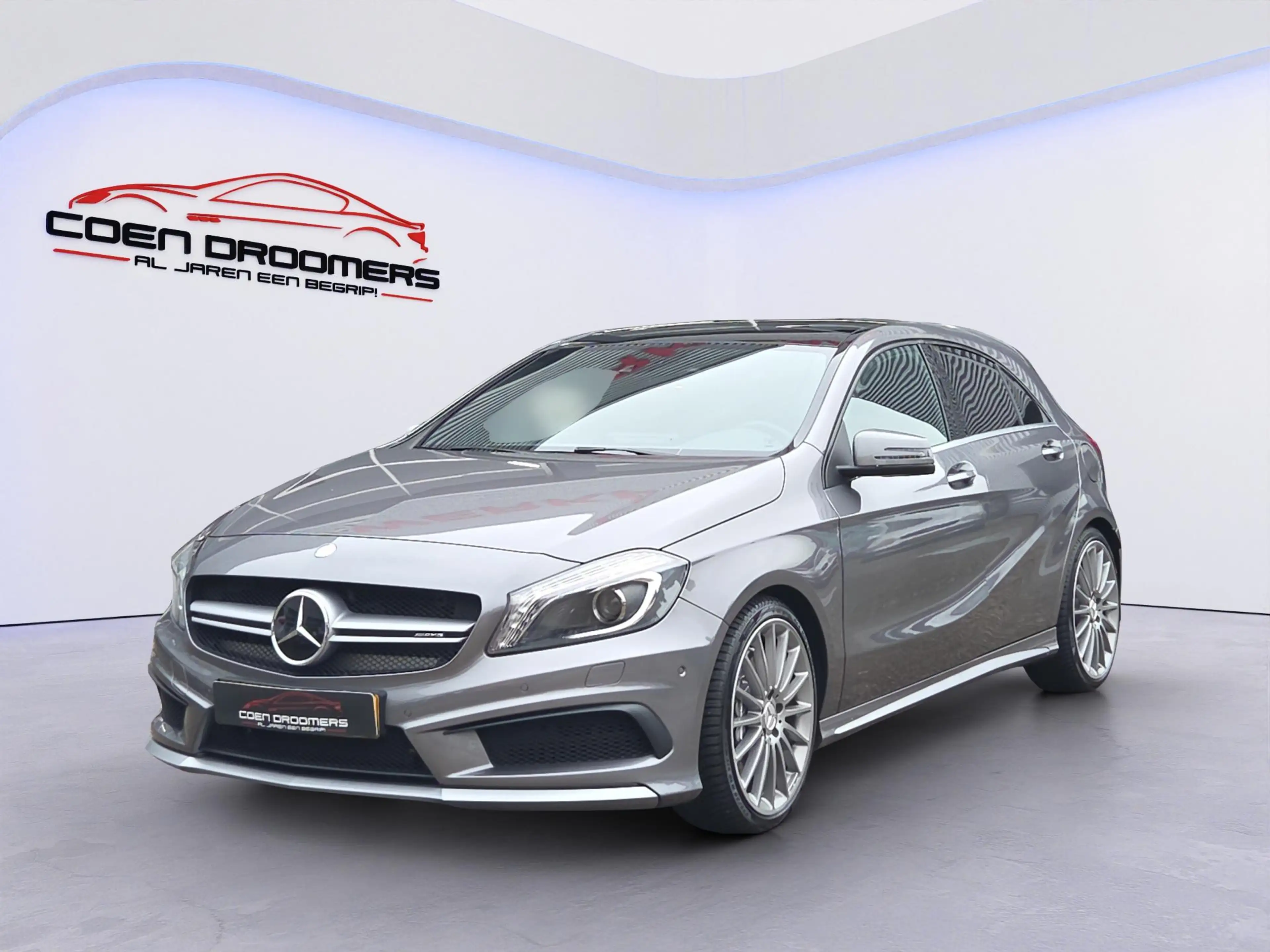 Mercedes-Benz A 45 AMG 4MATIC /Bi-Xenon/Harman Kardon/Pano/Apple Carplay/
