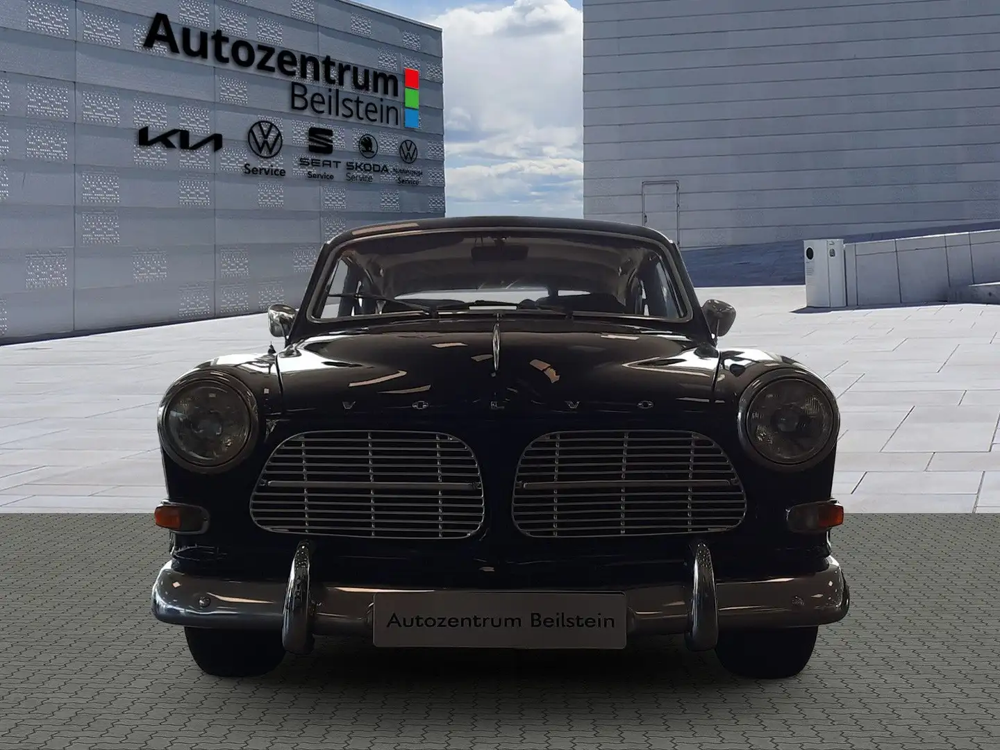Volvo Amazon P122 Oldtimer Schwarz - 2