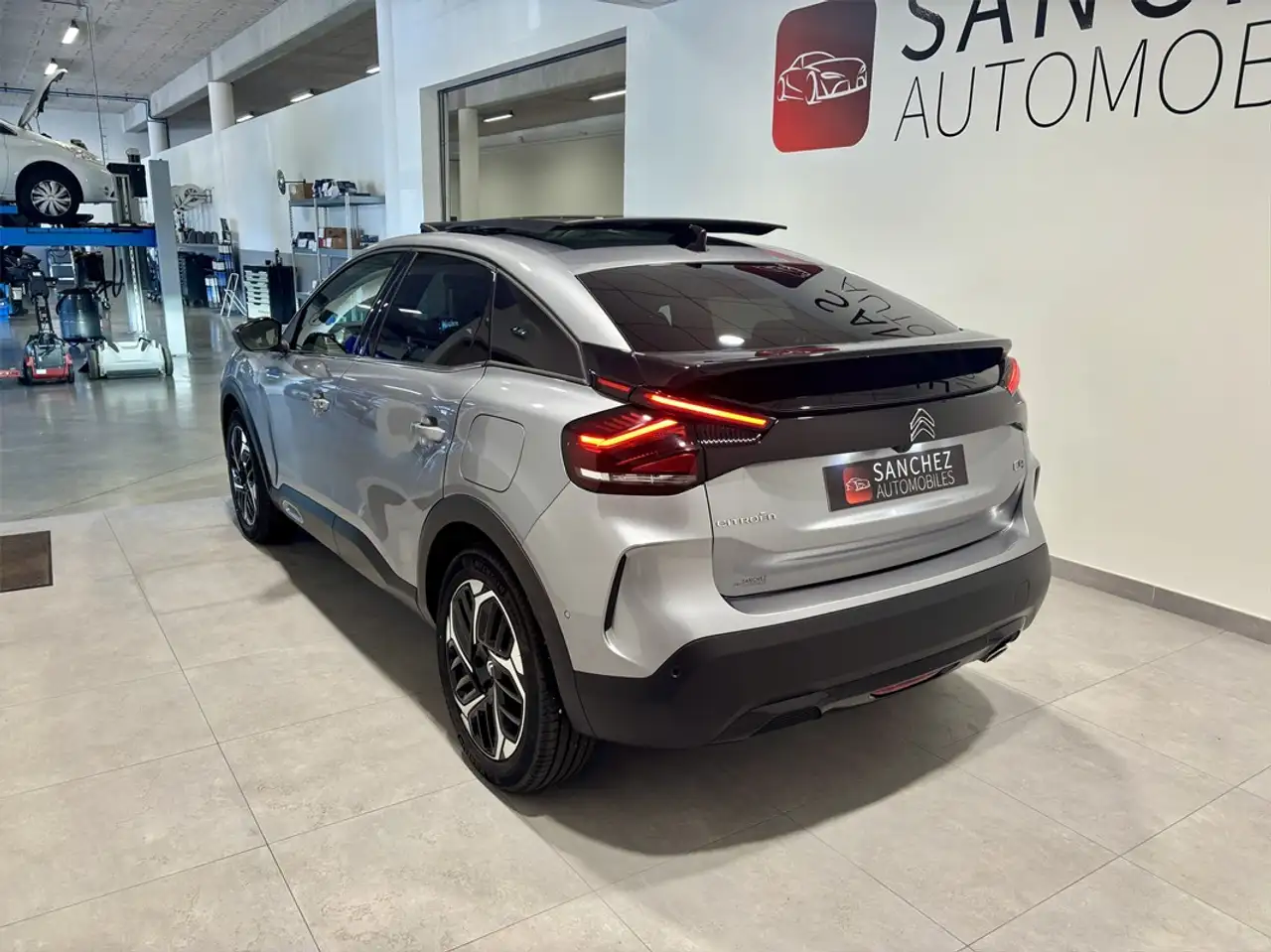 Citroen C4 Berline — photo 4