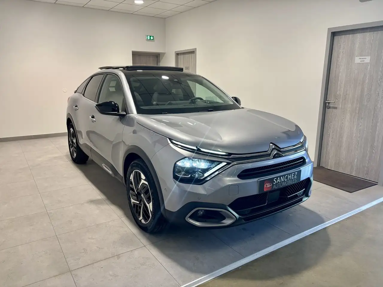 Citroen C4 Berline — photo 3