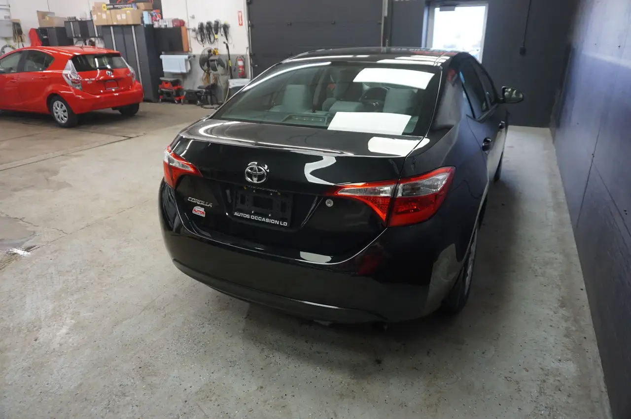 Toyota Corolla снимка Toyota Corolla