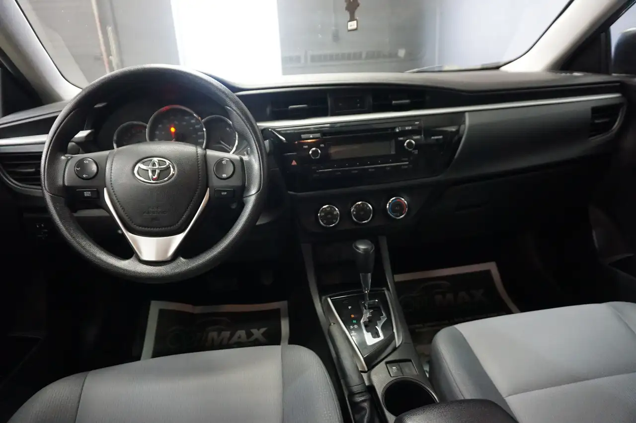 Toyota Corolla снимка Toyota Corolla