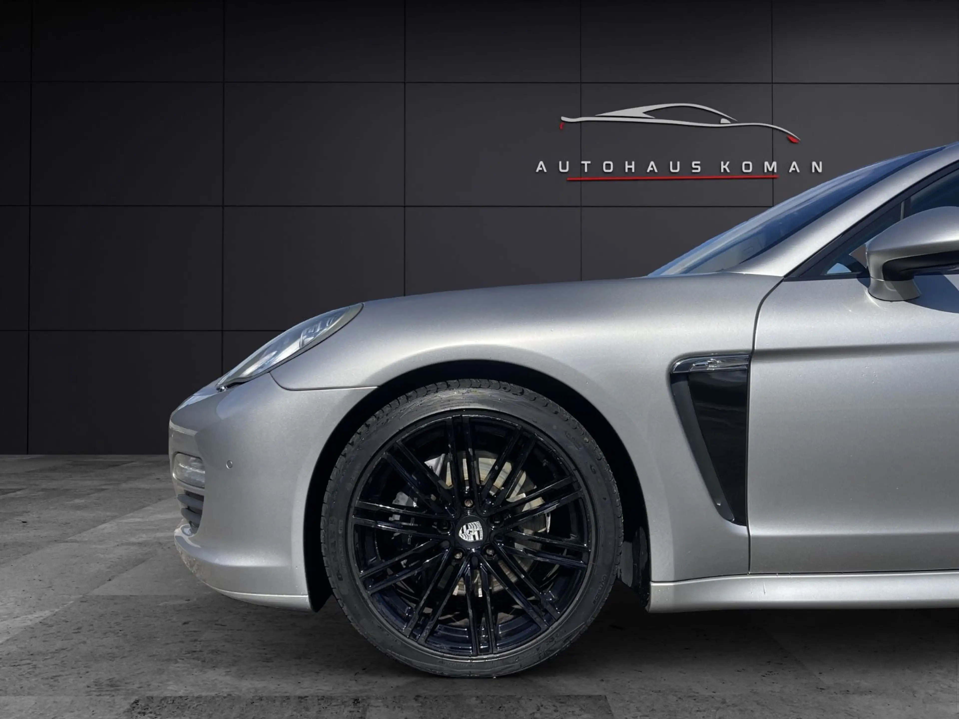 Porsche Panamera 3.6 V6*AUTOM.*20ZOLL*PDC*NAVI*AHK*LEDER — photo 10