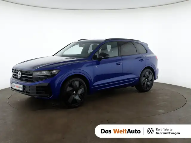 2025 Volkswagen Touareg in Blue for sale
