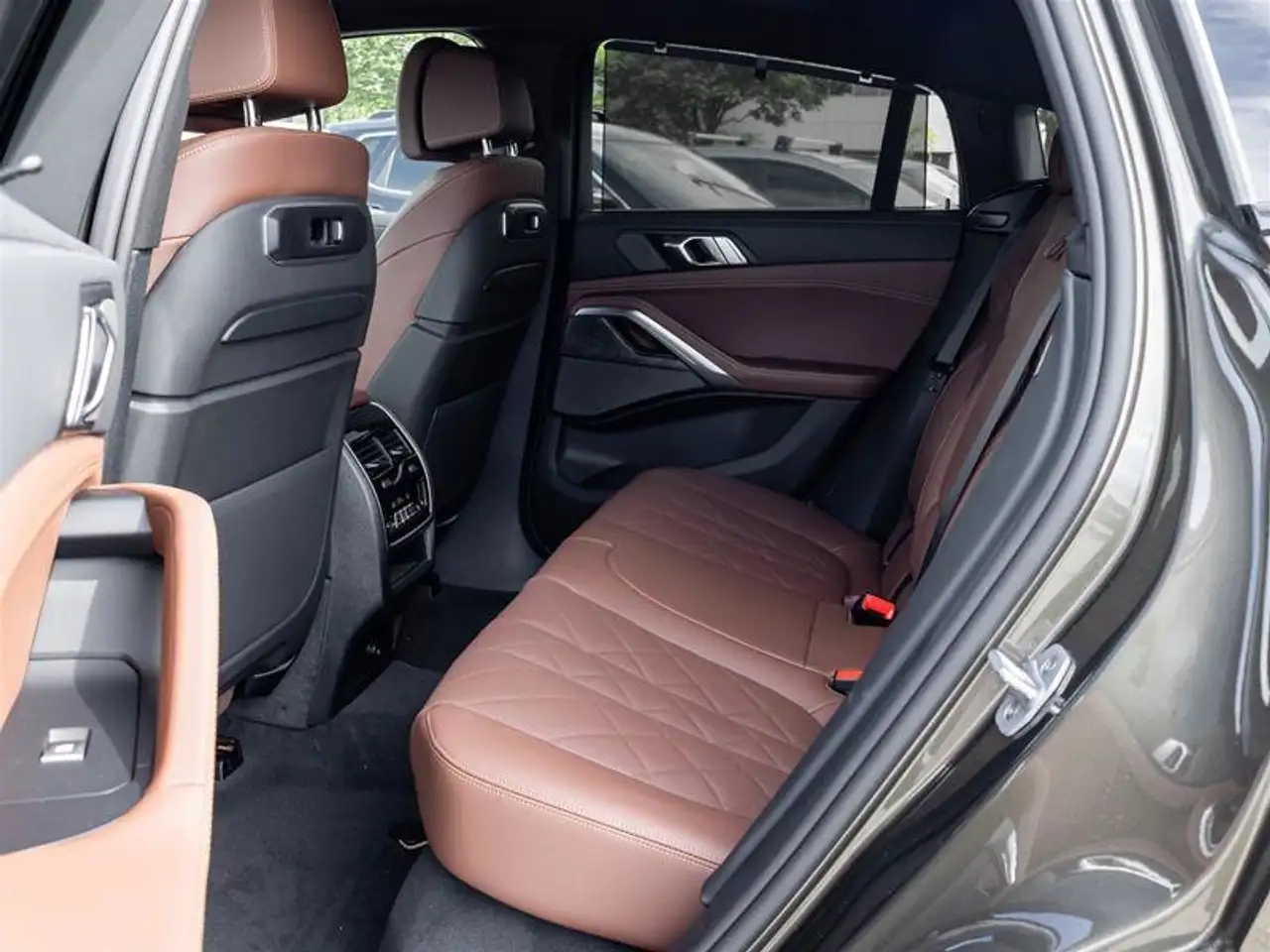 BMW X6 снимка BMW X6