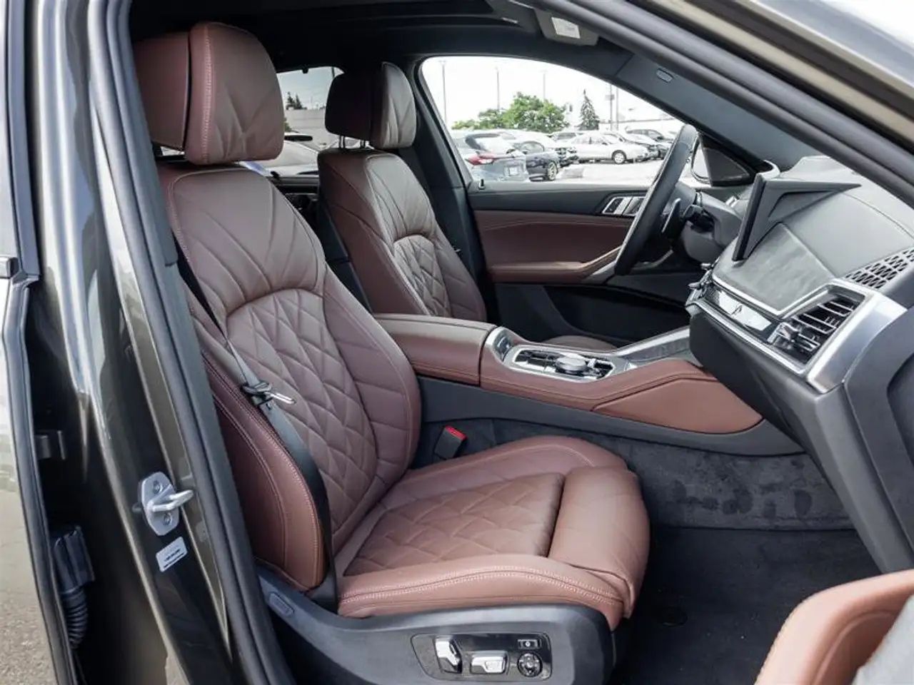 BMW X6 снимка BMW X6