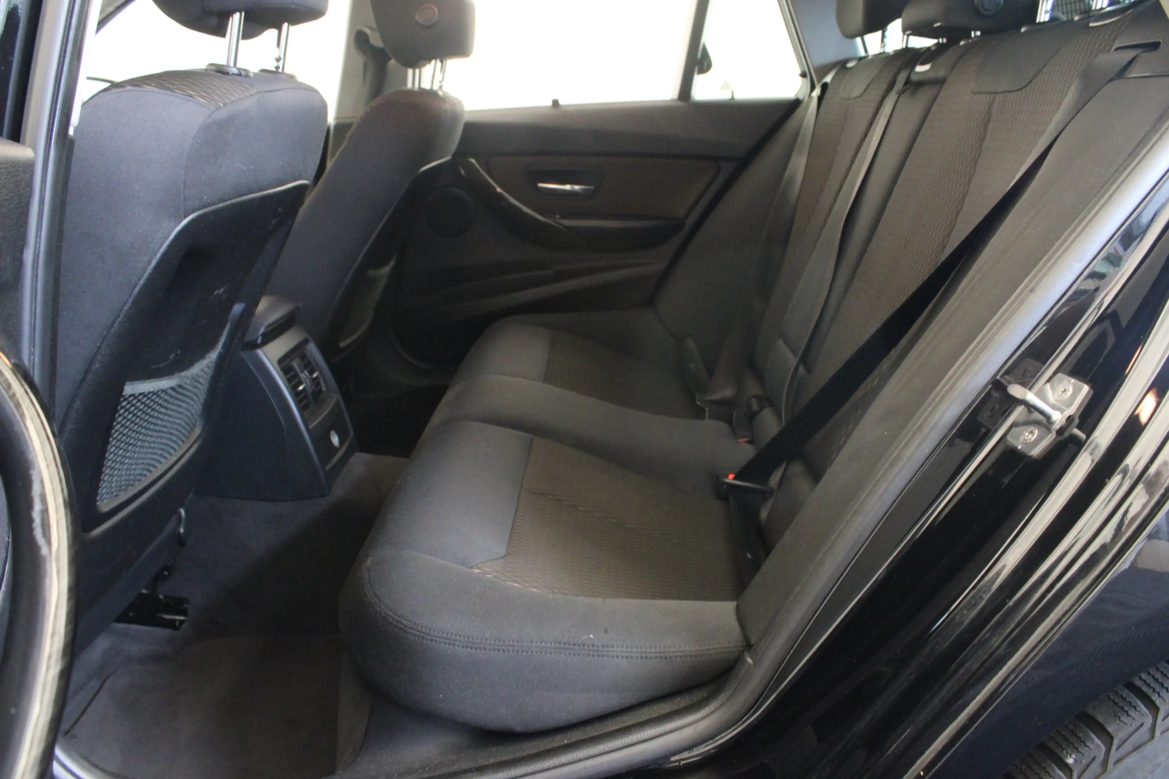 BMW 316 3-serie Touring 316i Executive Edition — photo 14