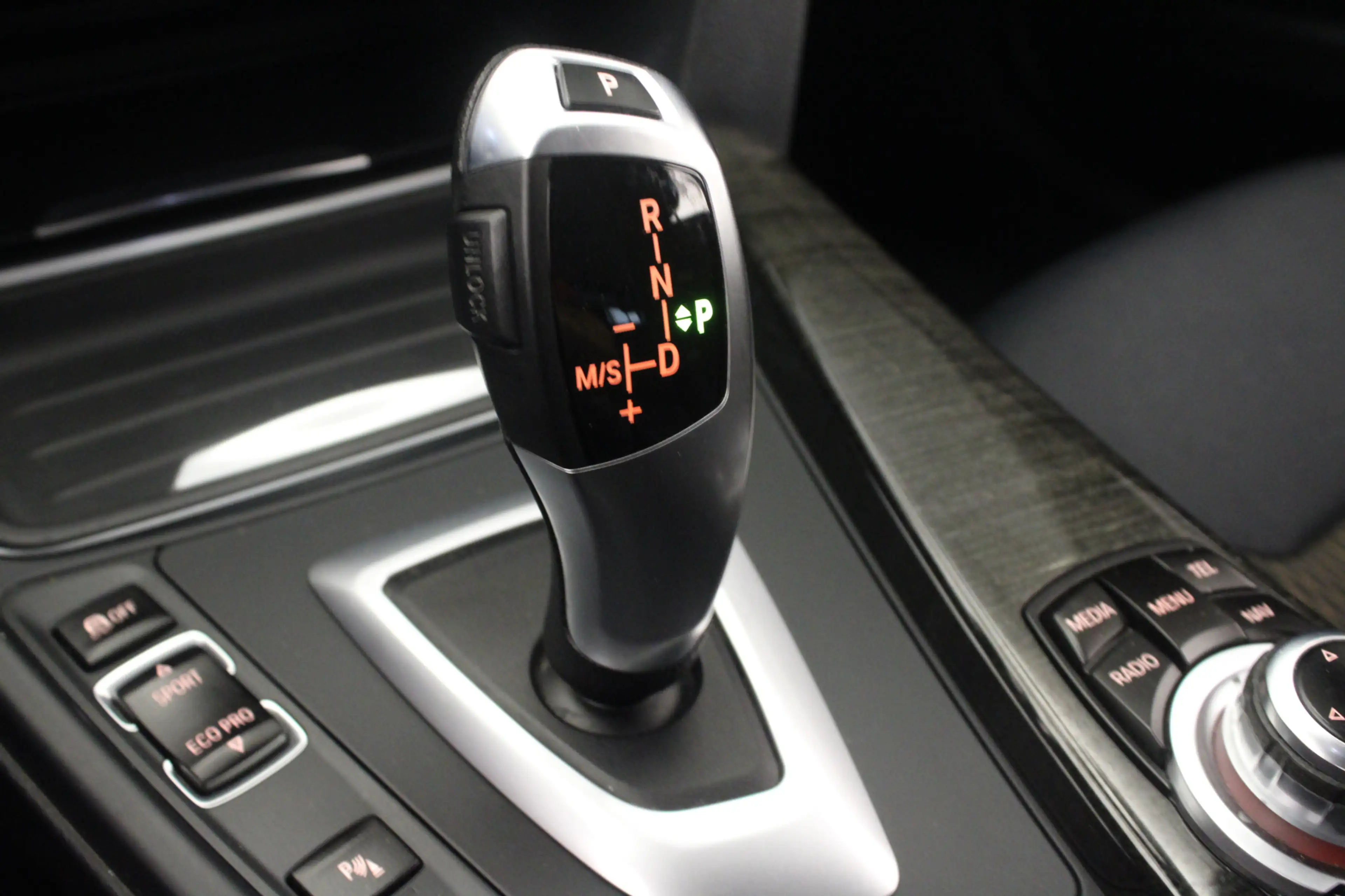 BMW 316 3-serie Touring 316i Executive Edition — photo 19