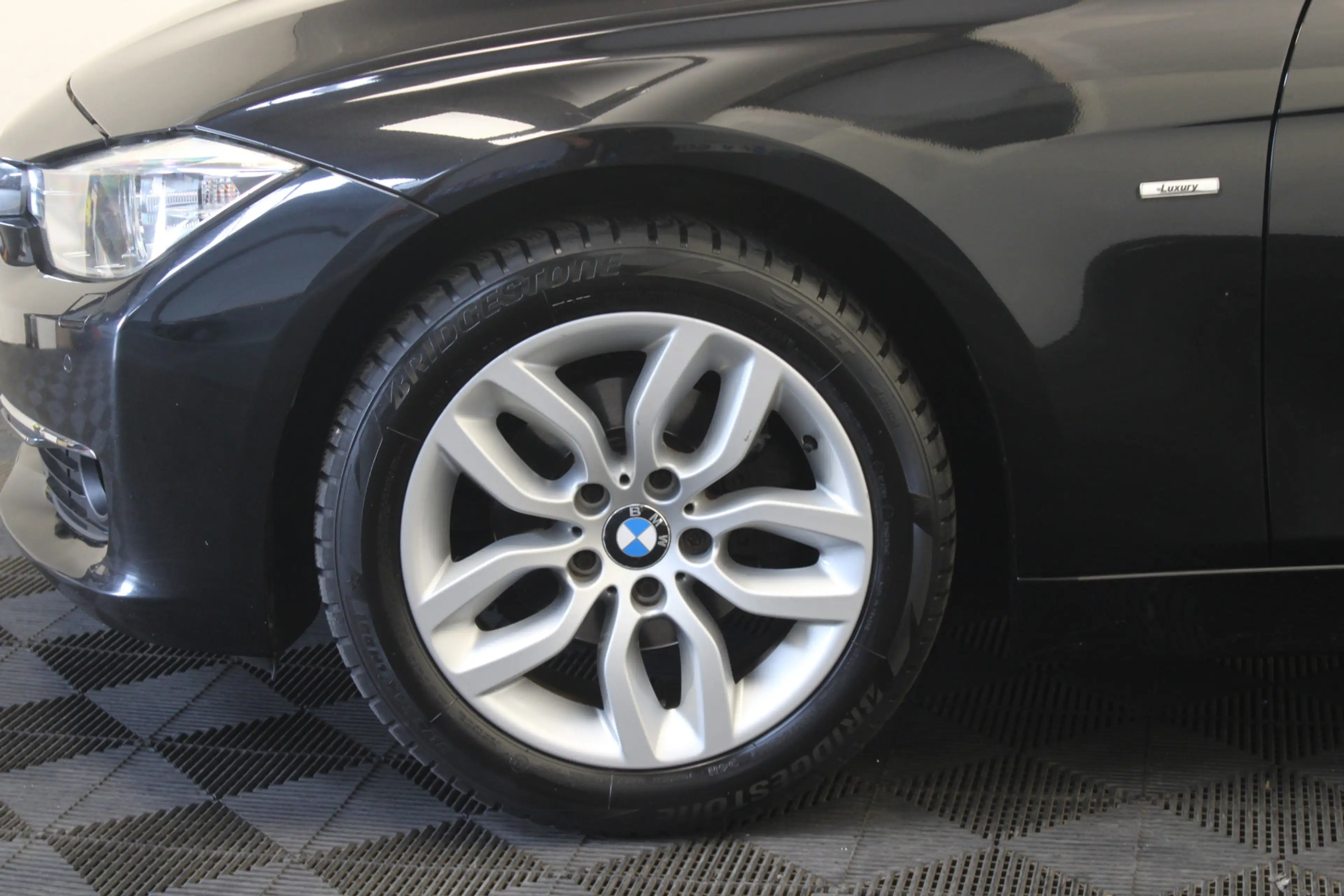 BMW 316 3-serie Touring 316i Executive Edition — photo 9