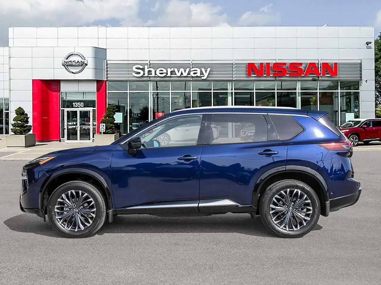 Nissan Rogue снимка Nissan Rogue