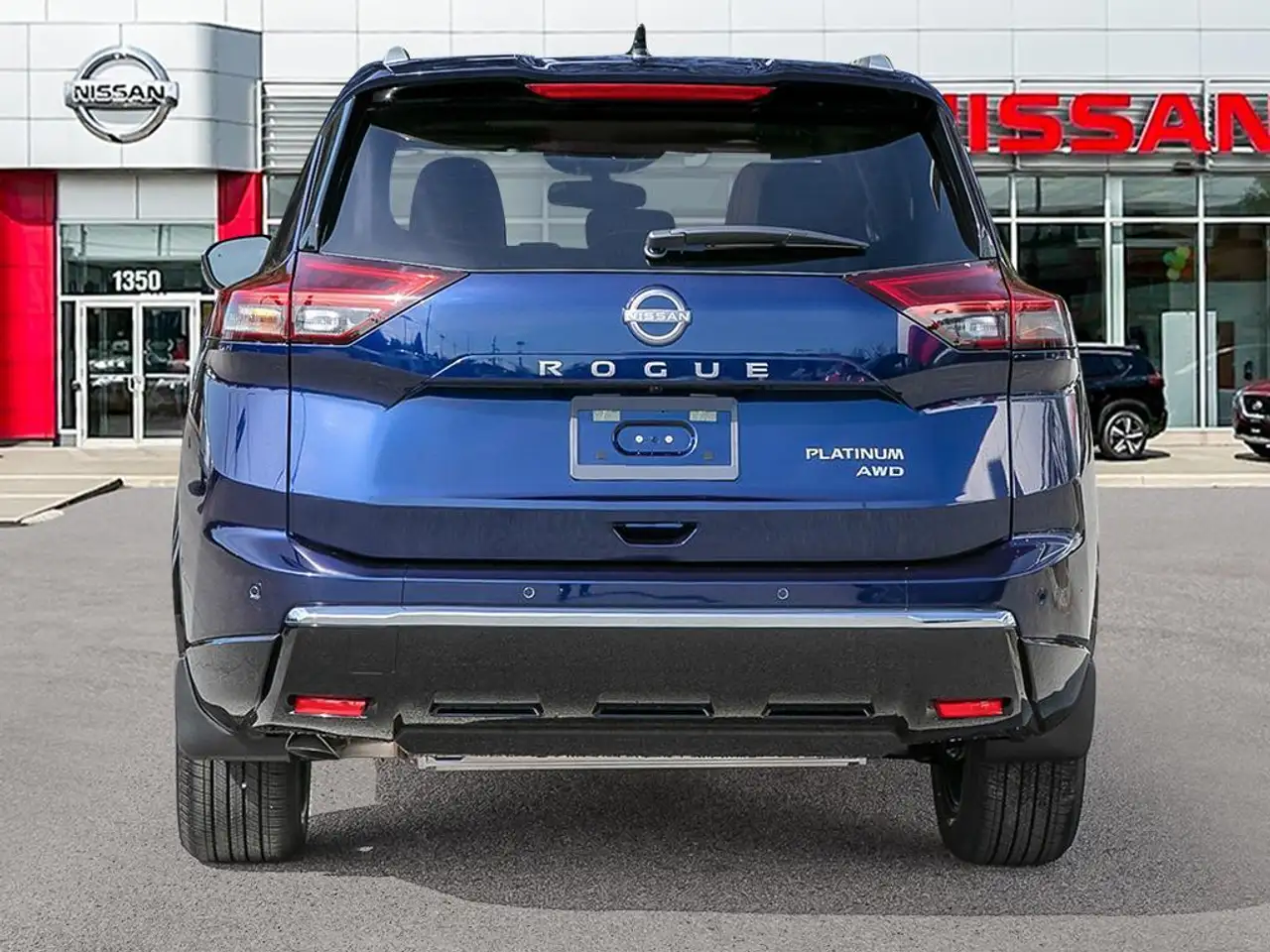 Nissan Rogue снимка Nissan Rogue