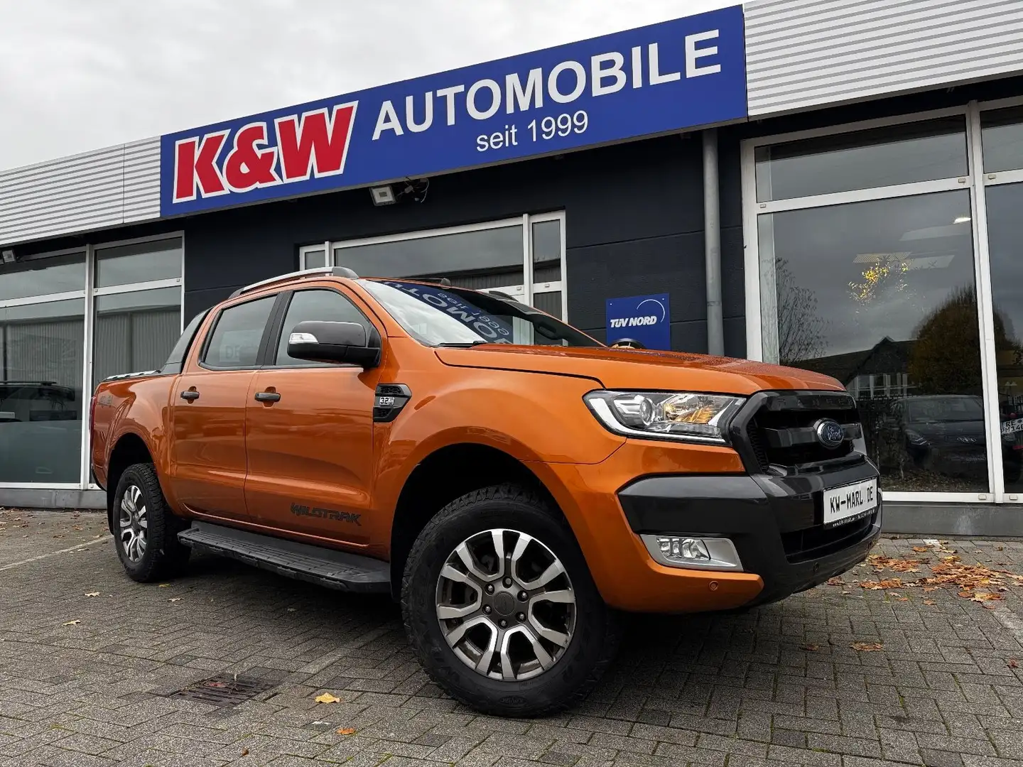Ford Ranger 3,2 Wildtrak DoKa 4x4 NAVI AHK ALLWETTER Orange - 1