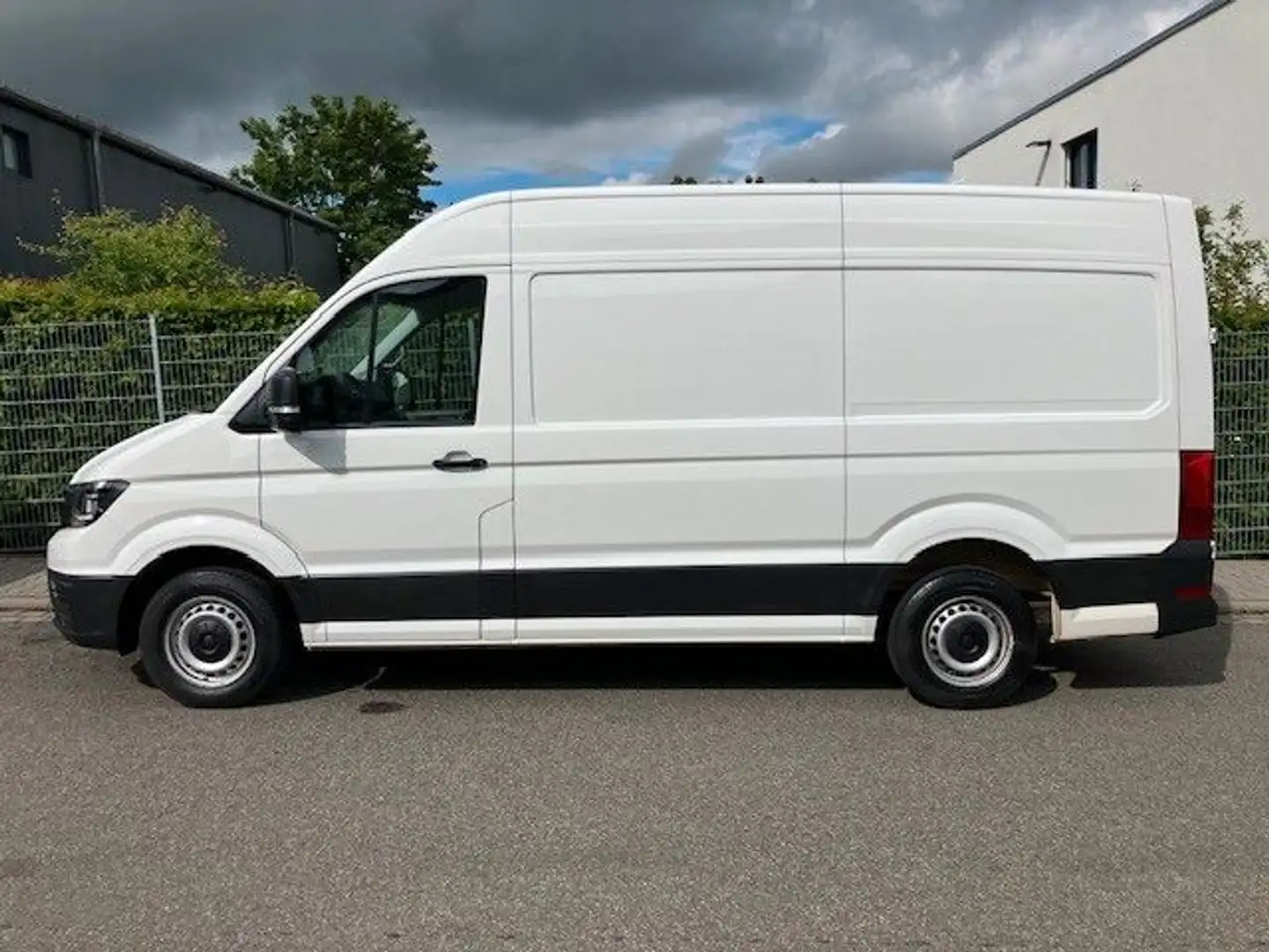 Volkswagen Crafter 2.0 TDI mittellang H2 Weiß - 1