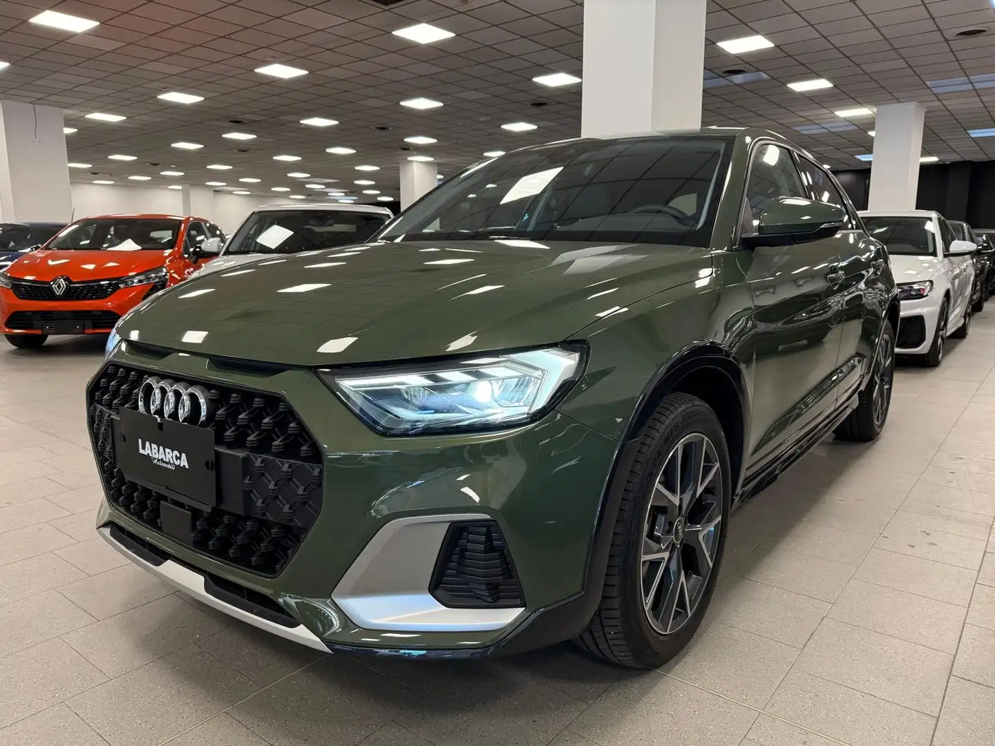 Audi A1 Allstreet 25 TFSI Verde - 2