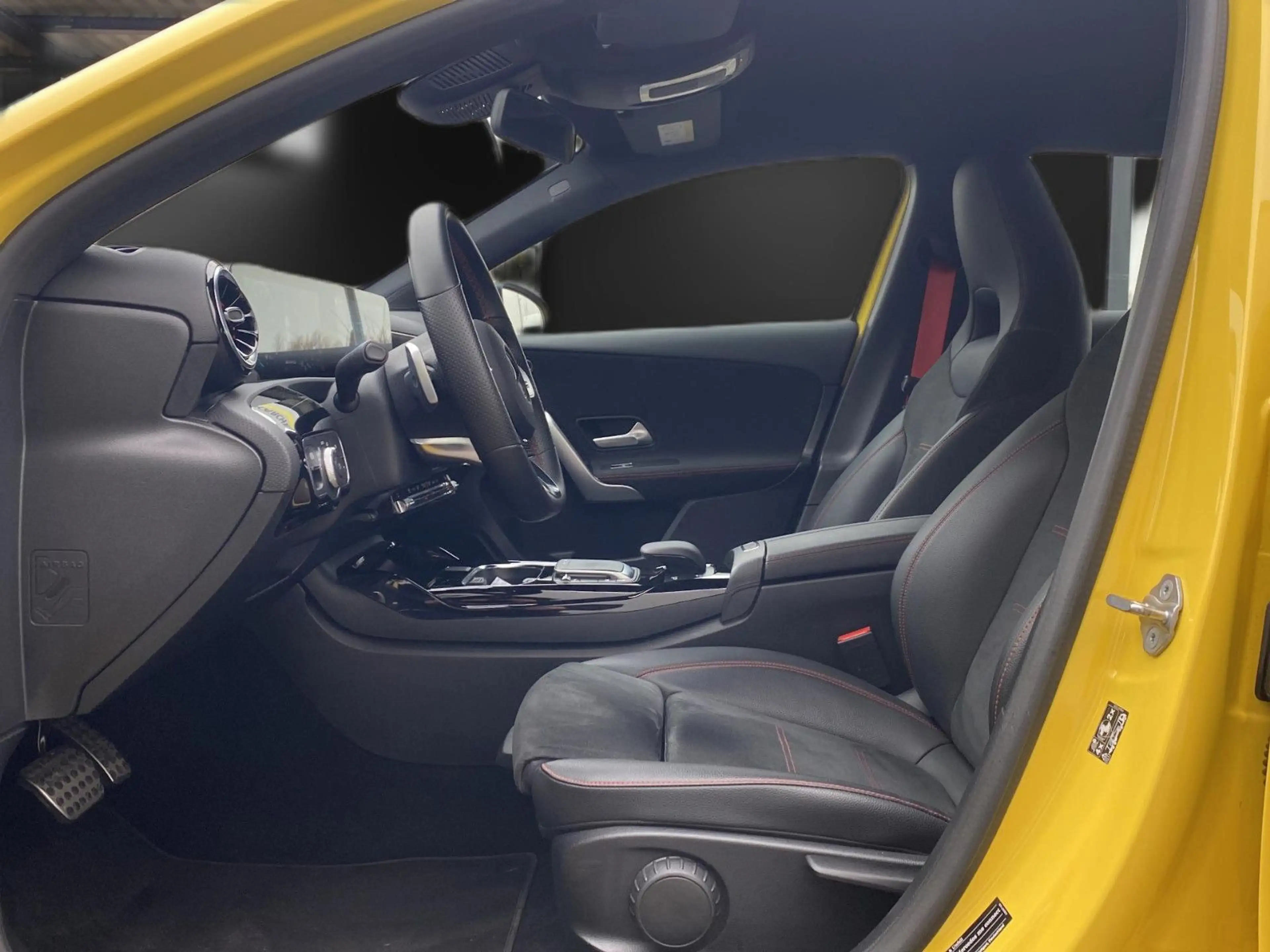 Mercedes-Benz A 45 AMG 4Ma Alcantara*LED*DAB*18*DigTacho — photo 10