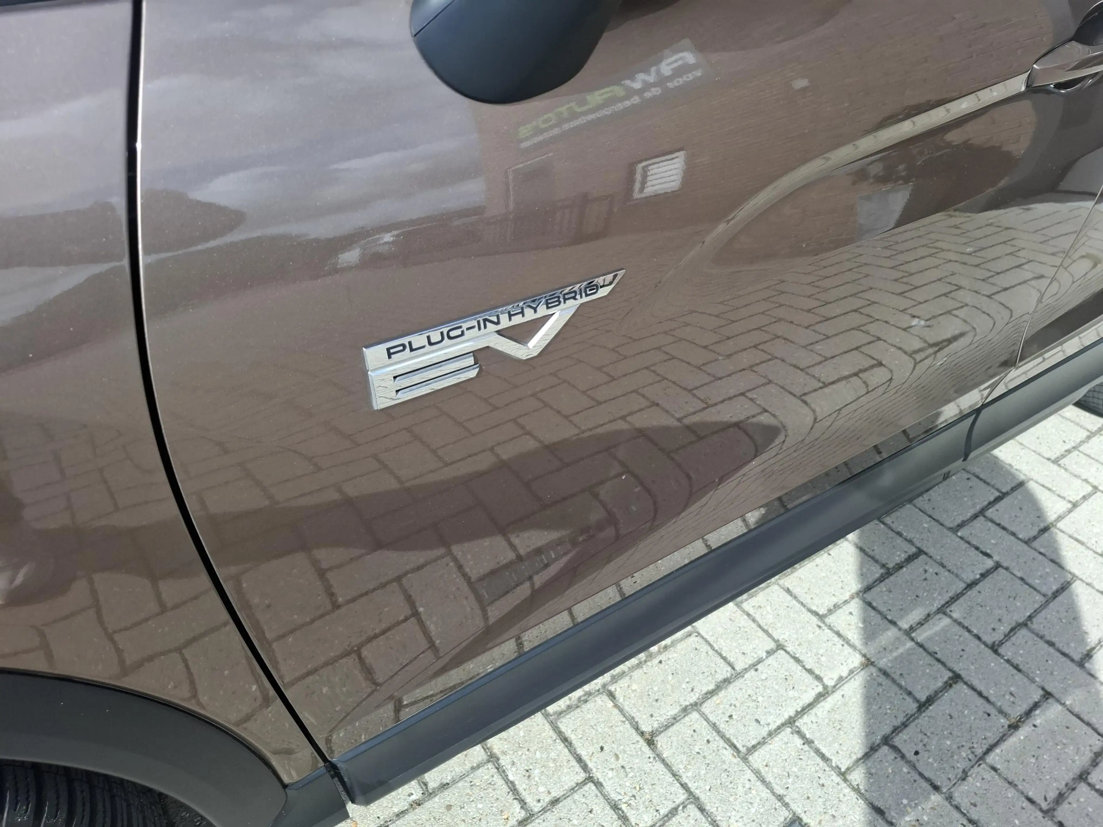 Mitsubishi Eclipse Cross 2.4 PHEV Business Executive SOH 98% — photo 47