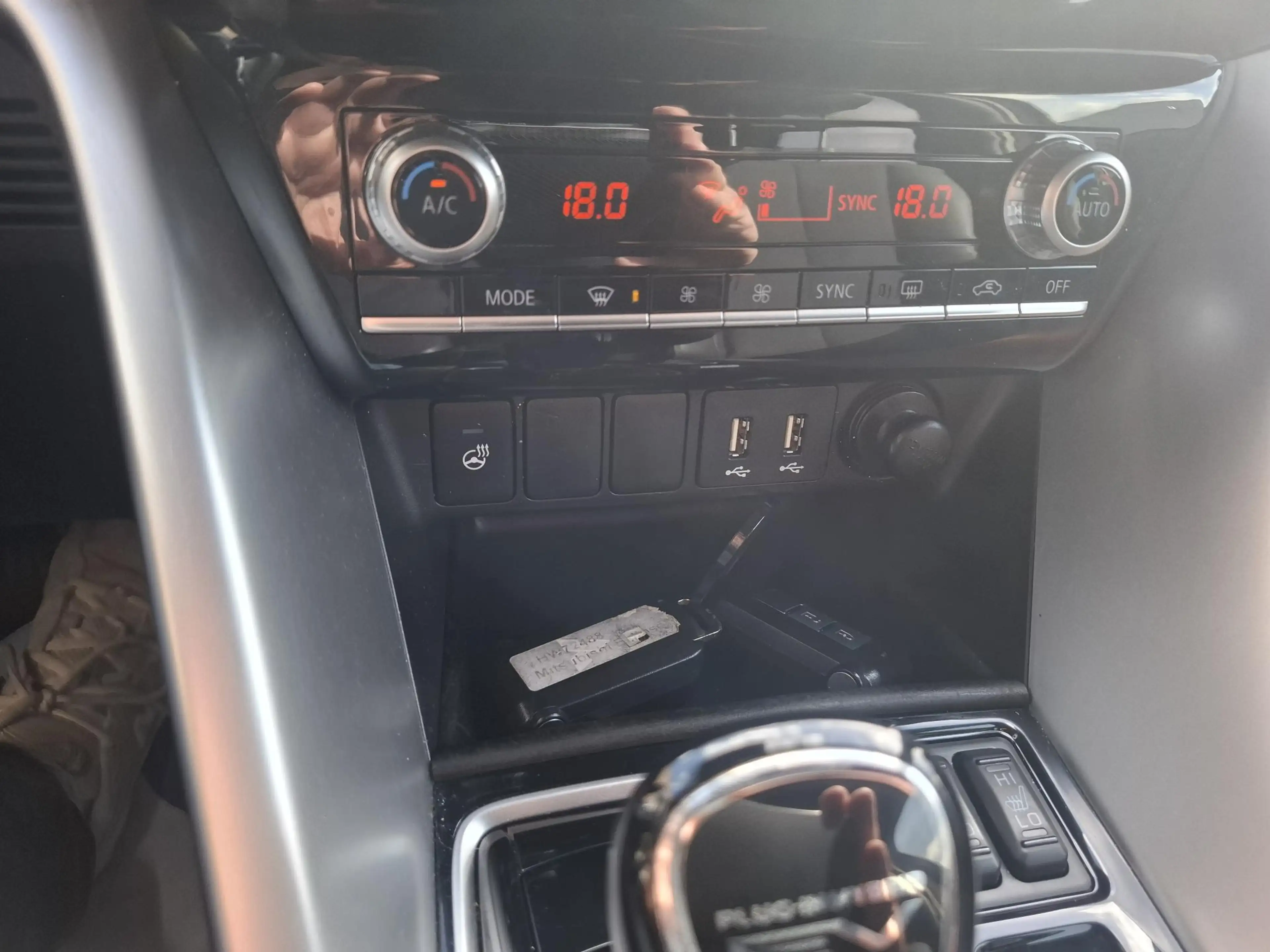 Mitsubishi Eclipse Cross 2.4 PHEV Business Executive SOH 98% — photo 20