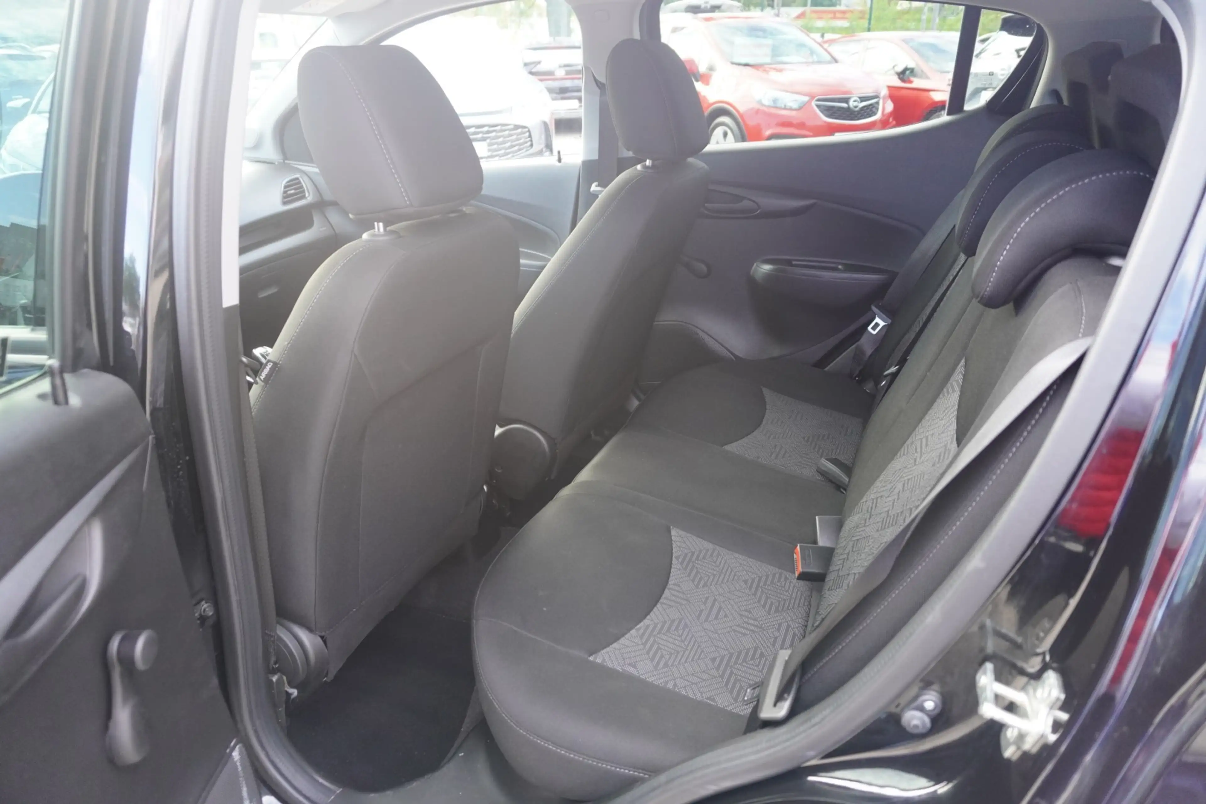 Opel Karl 1.0 120 Jahre Android Apple Sitzheizung PDC — photo 13