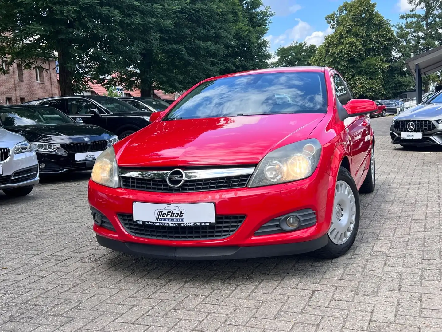 Opel Astra H GTC Edition Rot - 1
