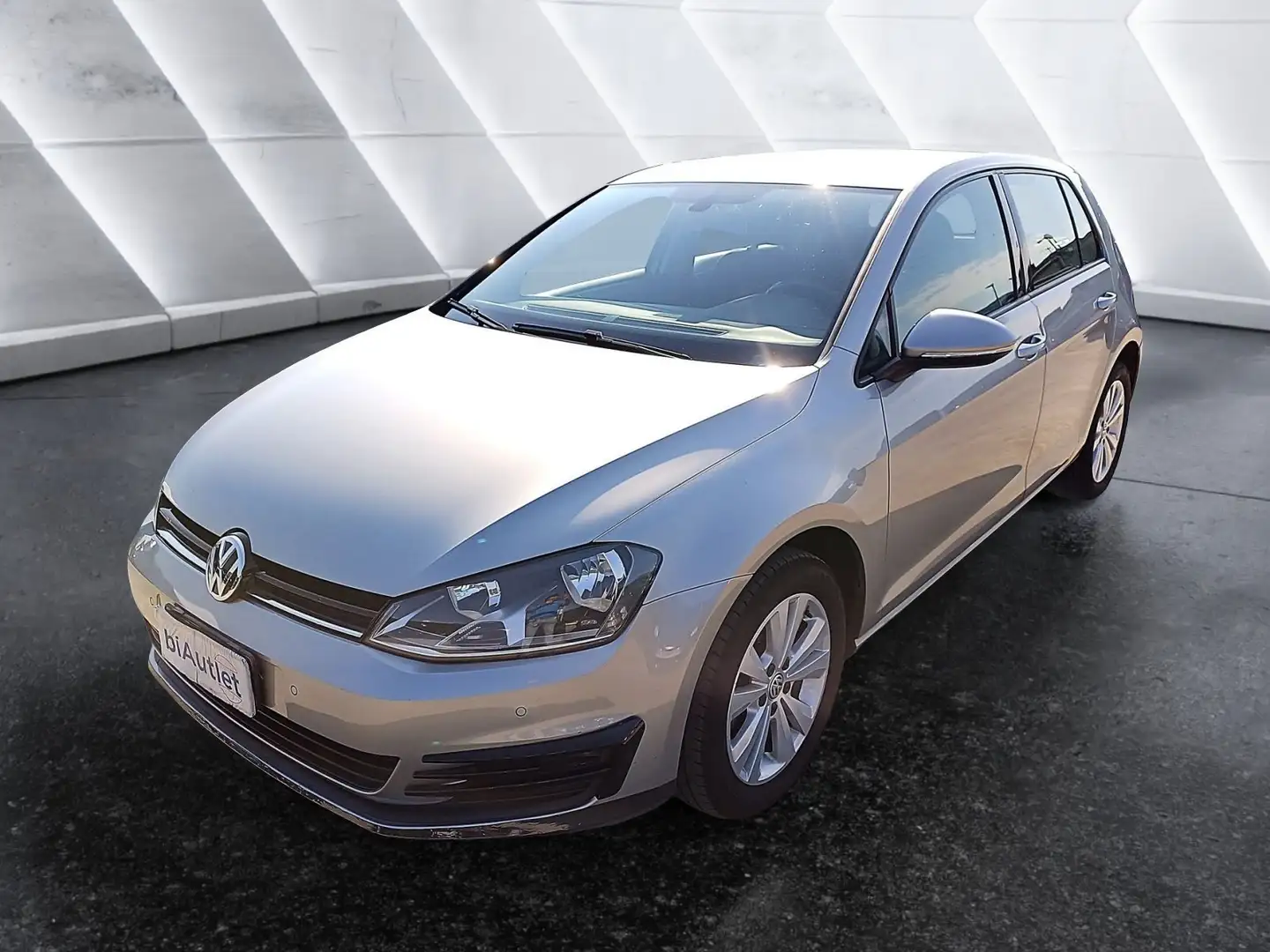 Volkswagen Golf 5p 1.6 tdi Comfortline Business 110cv Argent - 1