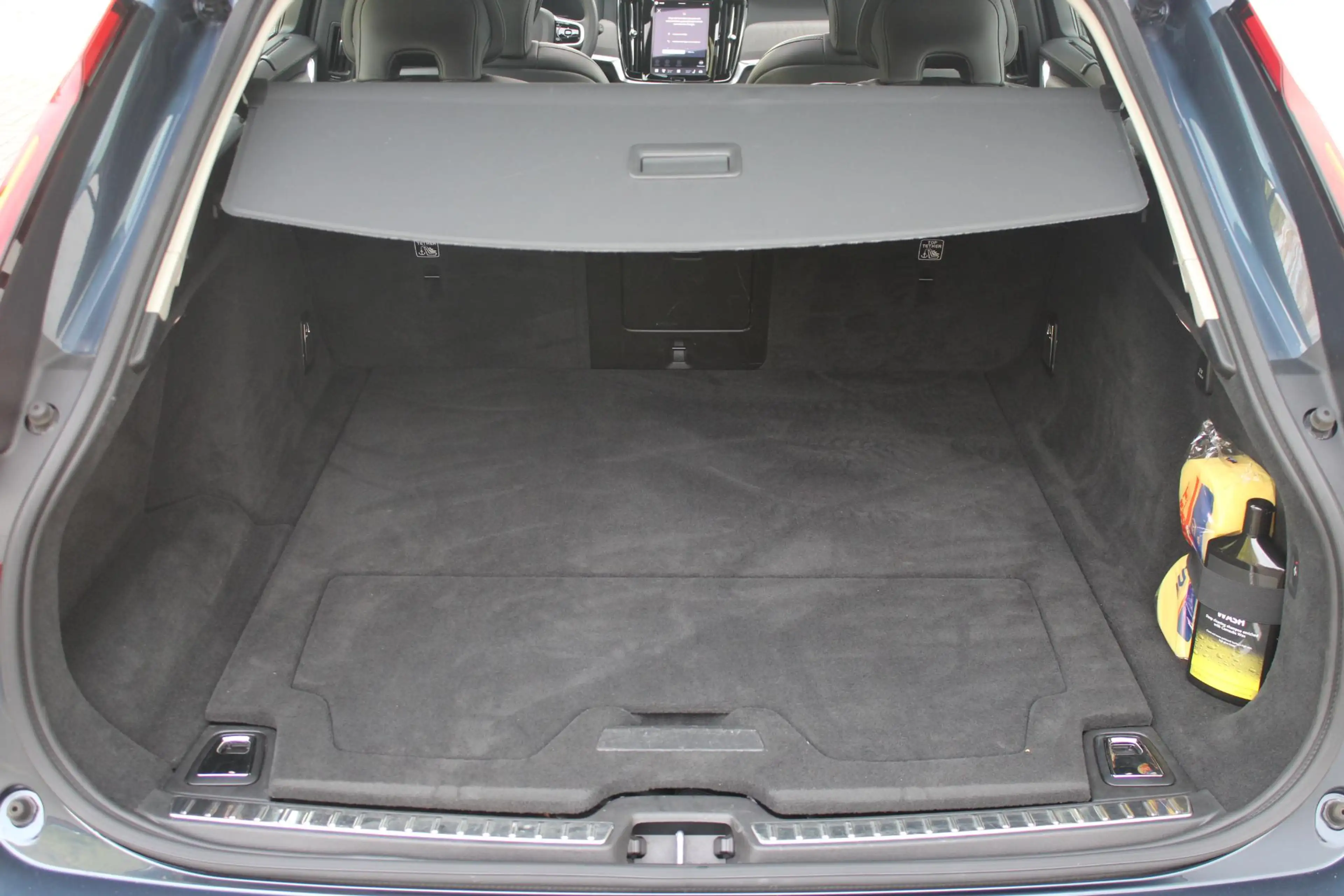 Volvo V90 T8 Plug-in hybrid AWD Ultra Dark | Luchtvering | T — photo 8