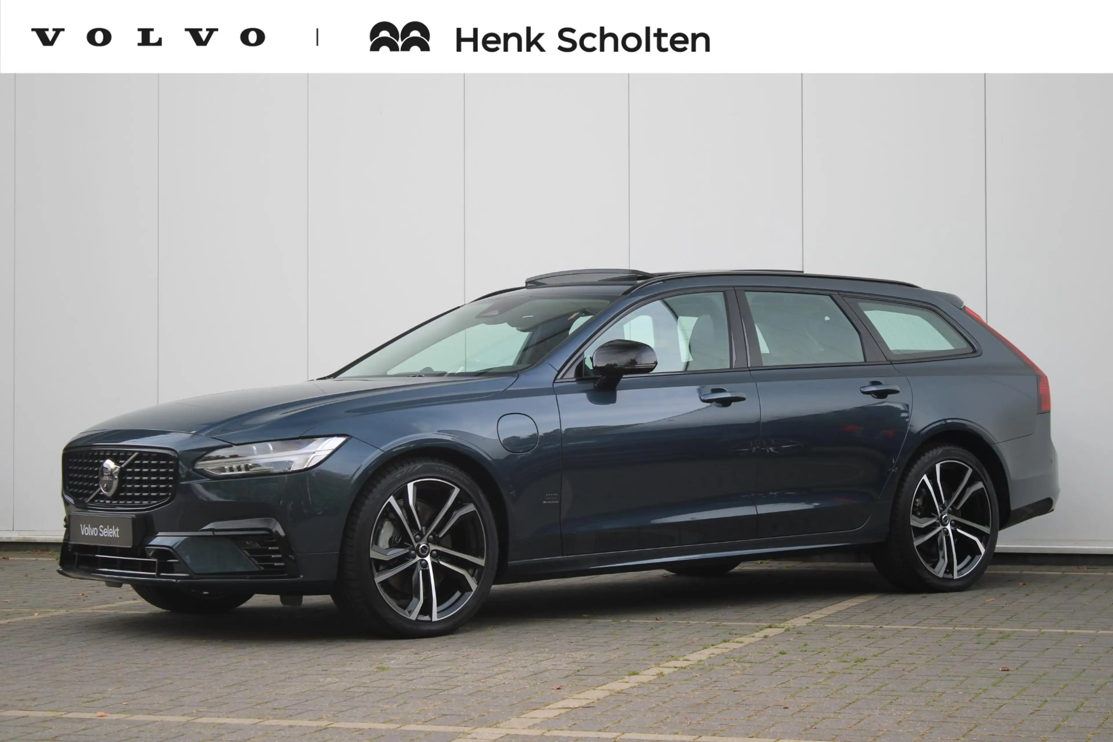 Volvo V90 T8 Plug-in hybrid AWD Ultra Dark | Luchtvering | T