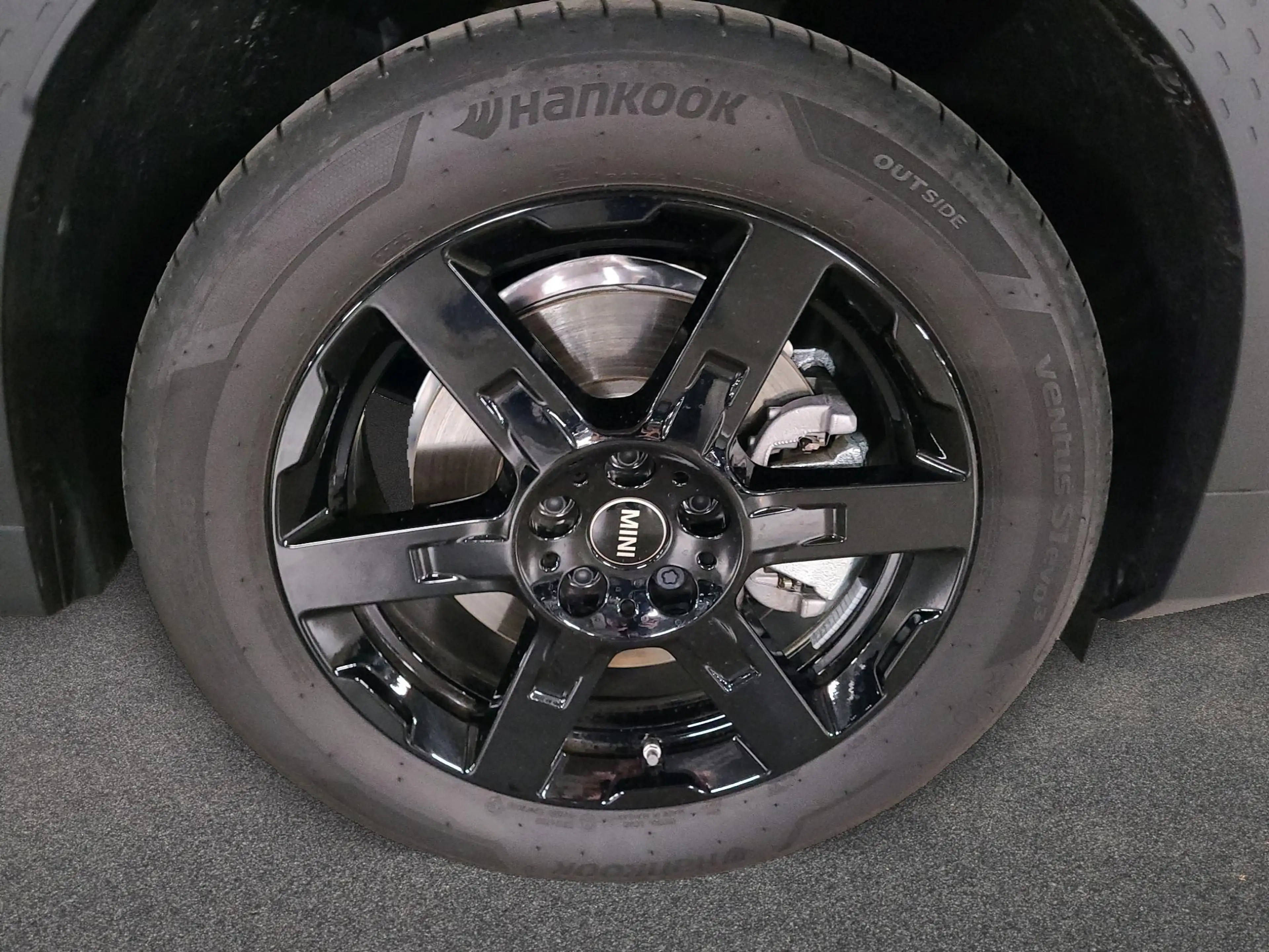 MINI Countryman C Classic Trim — photo 9