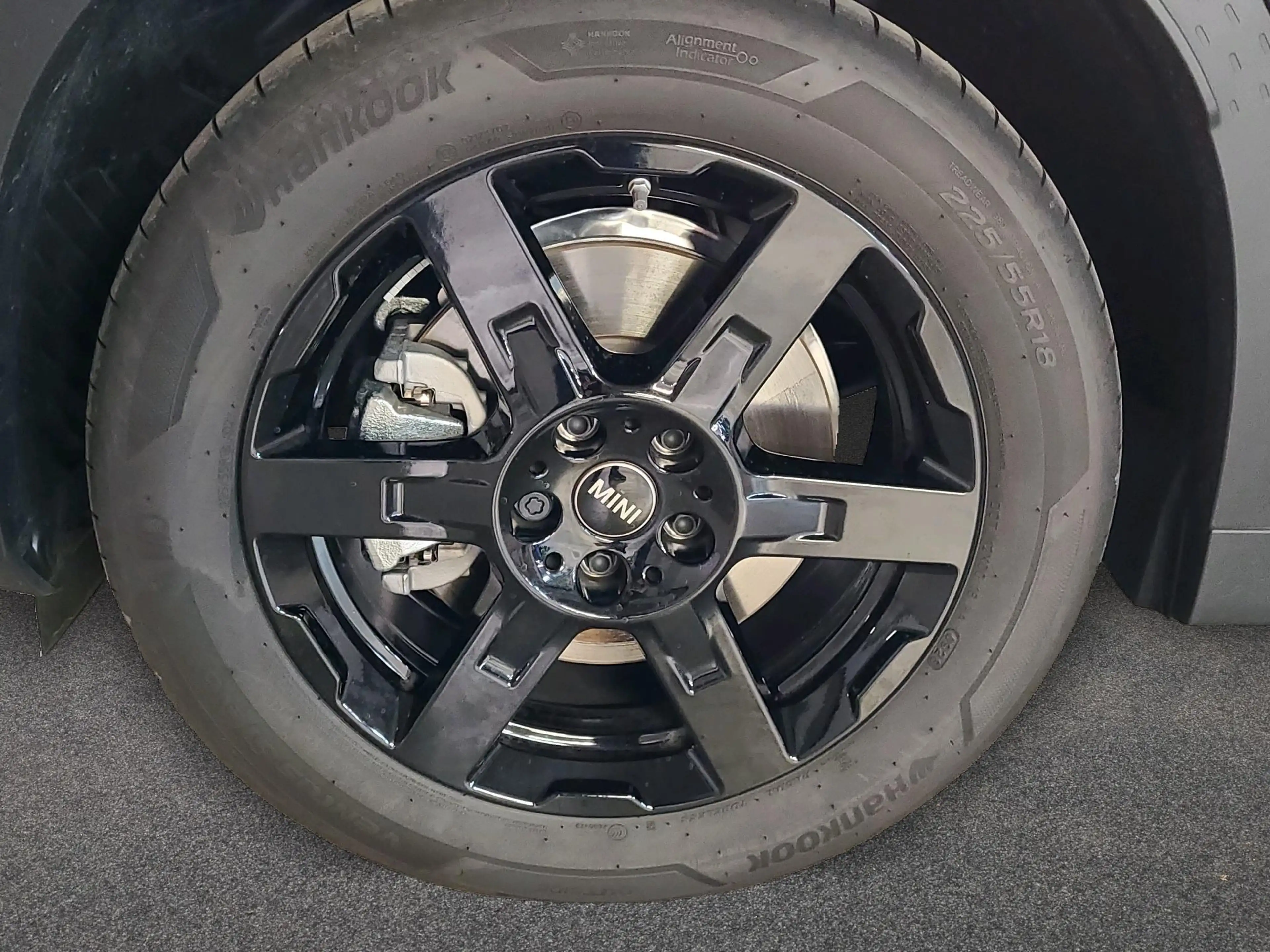MINI Countryman C Classic Trim — photo 7