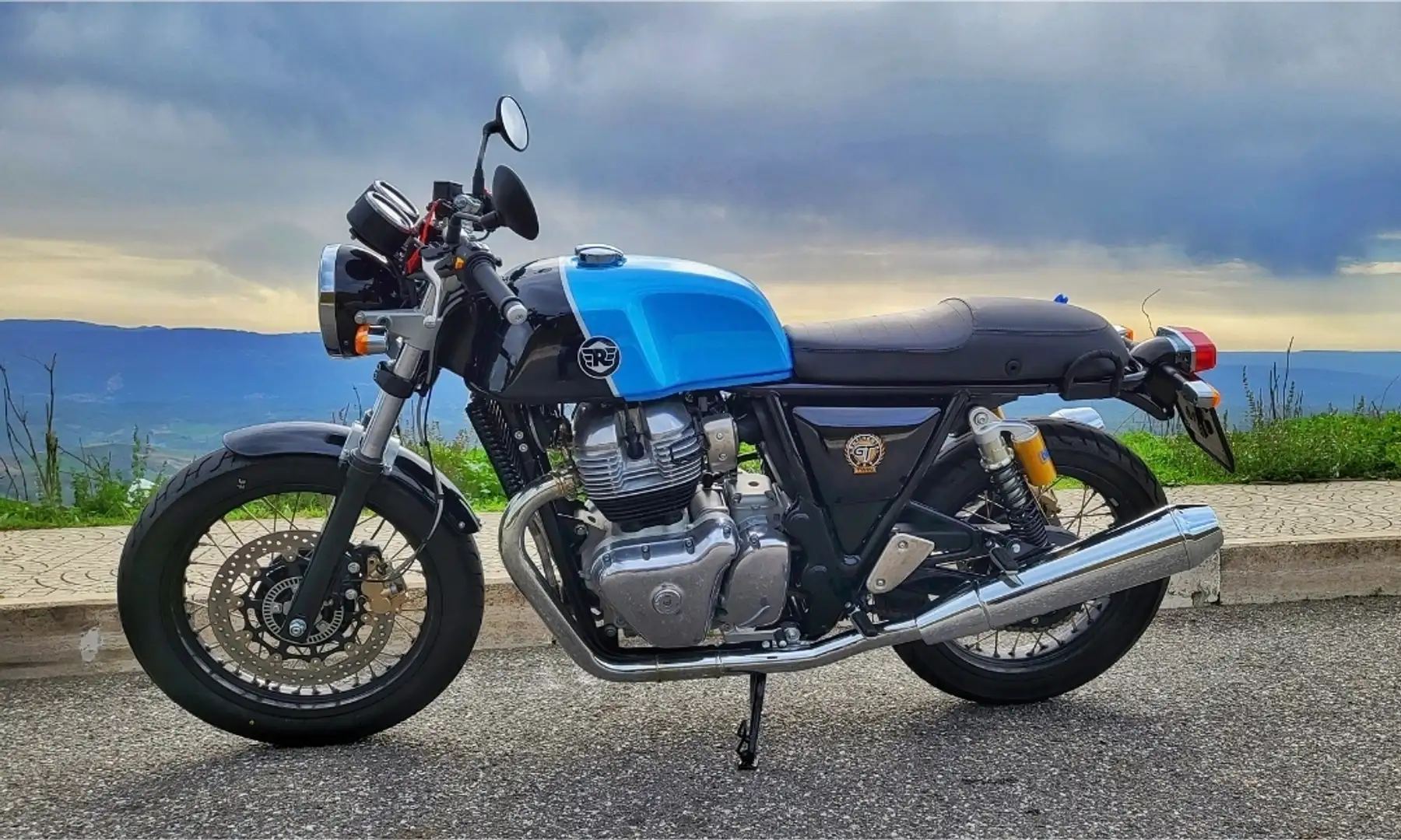 Royal Enfield Continental GT 659 Azul - 1