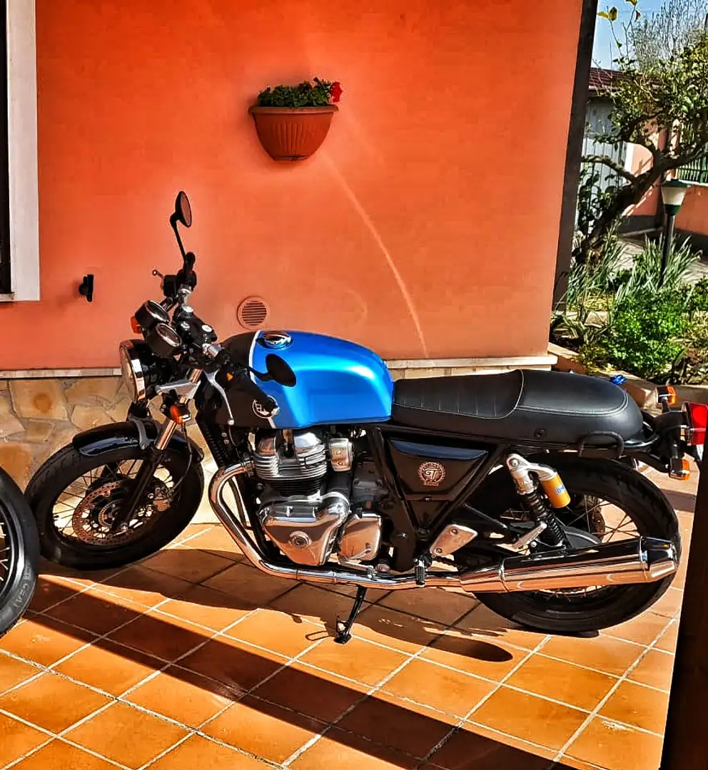 Royal Enfield Continental GT 659 Azul - 2