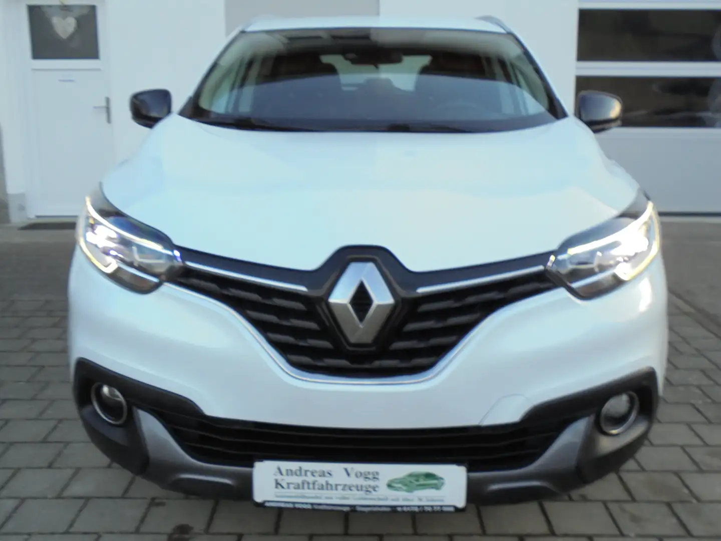 Renault Kadjar Bose Edition Navi Rückfahrkamera 19 Zoll Aluf. Weiß - 2