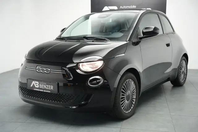Fiat 500 view 4